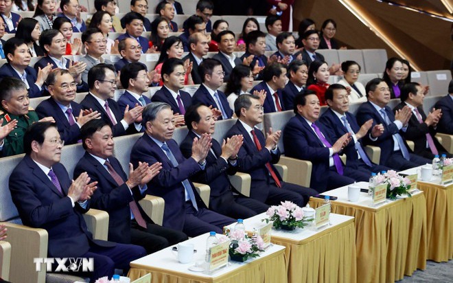 Tổng Bí thư Tô Lâm dự Chương trình "Hồ Chí Minh - Hành trình khát vọng 2025"
