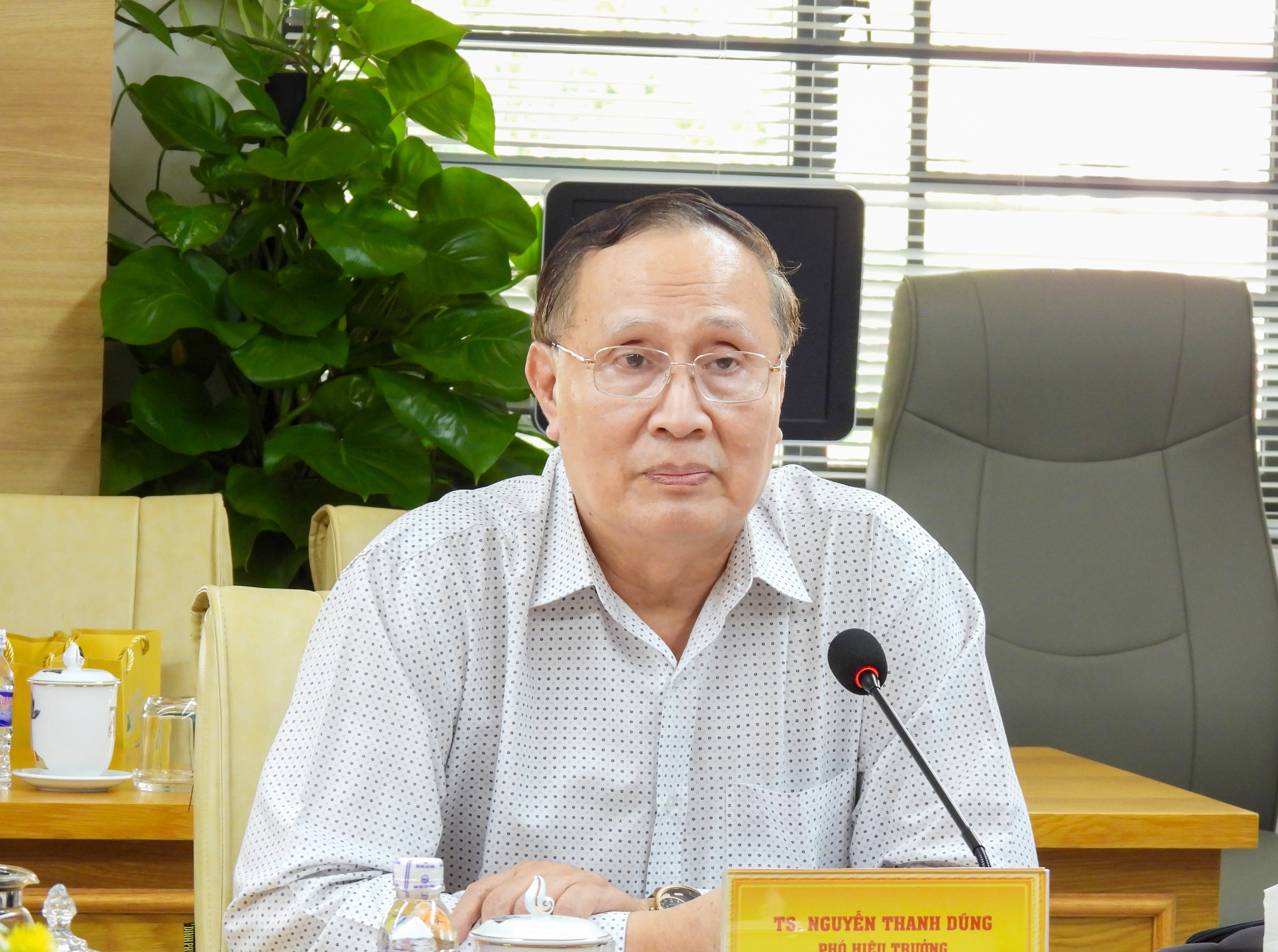 Trường Đại học Cửu Long làm việc với Công ty Cổ phần Nhân lực Quốc tế Thái Bình Dương - Ảnh 2.