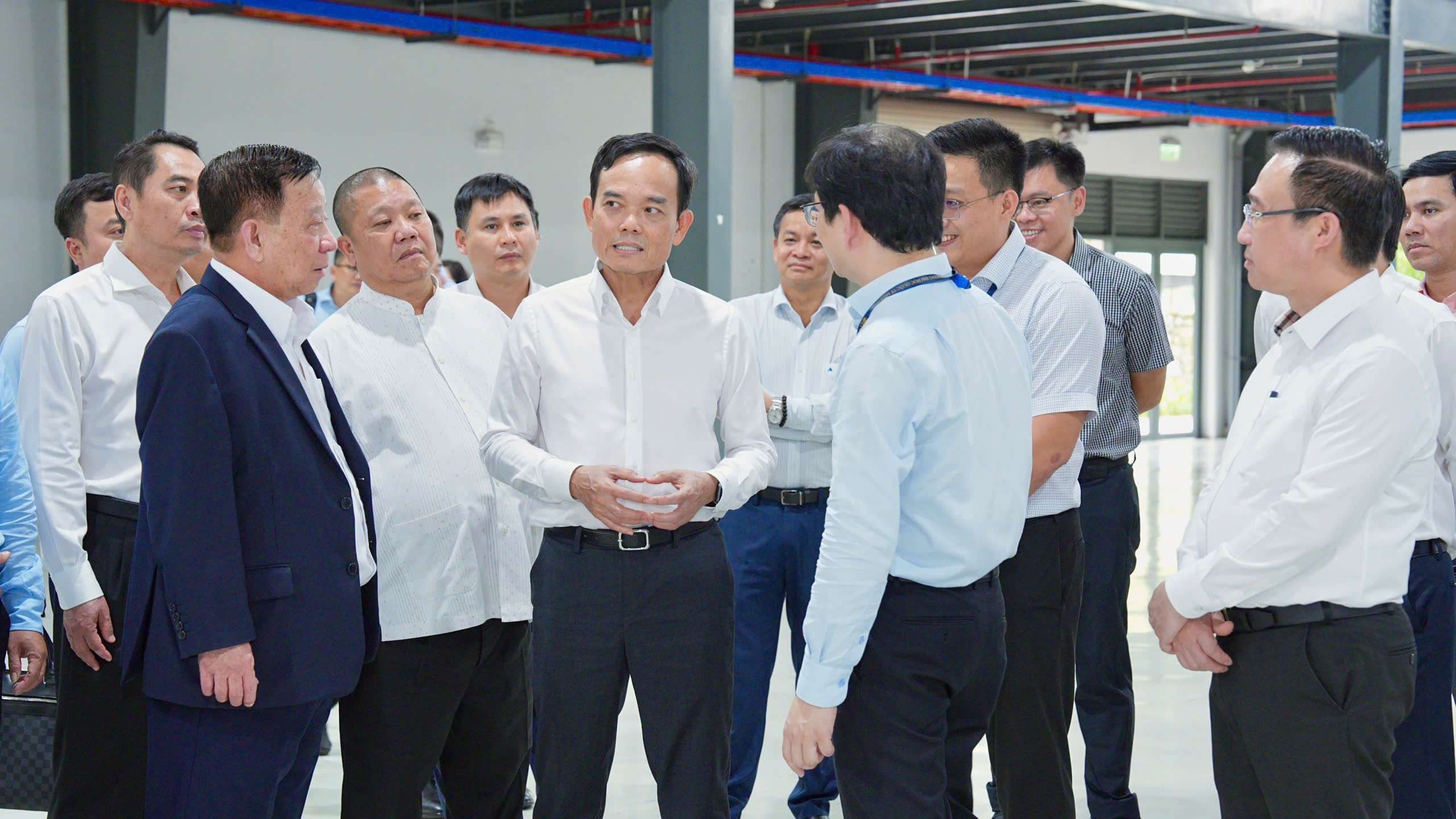 Bí thư Trần Lưu Quang khảo sát Trung tâm khoa học công nghệ tại Bình Dương - Ảnh 3.