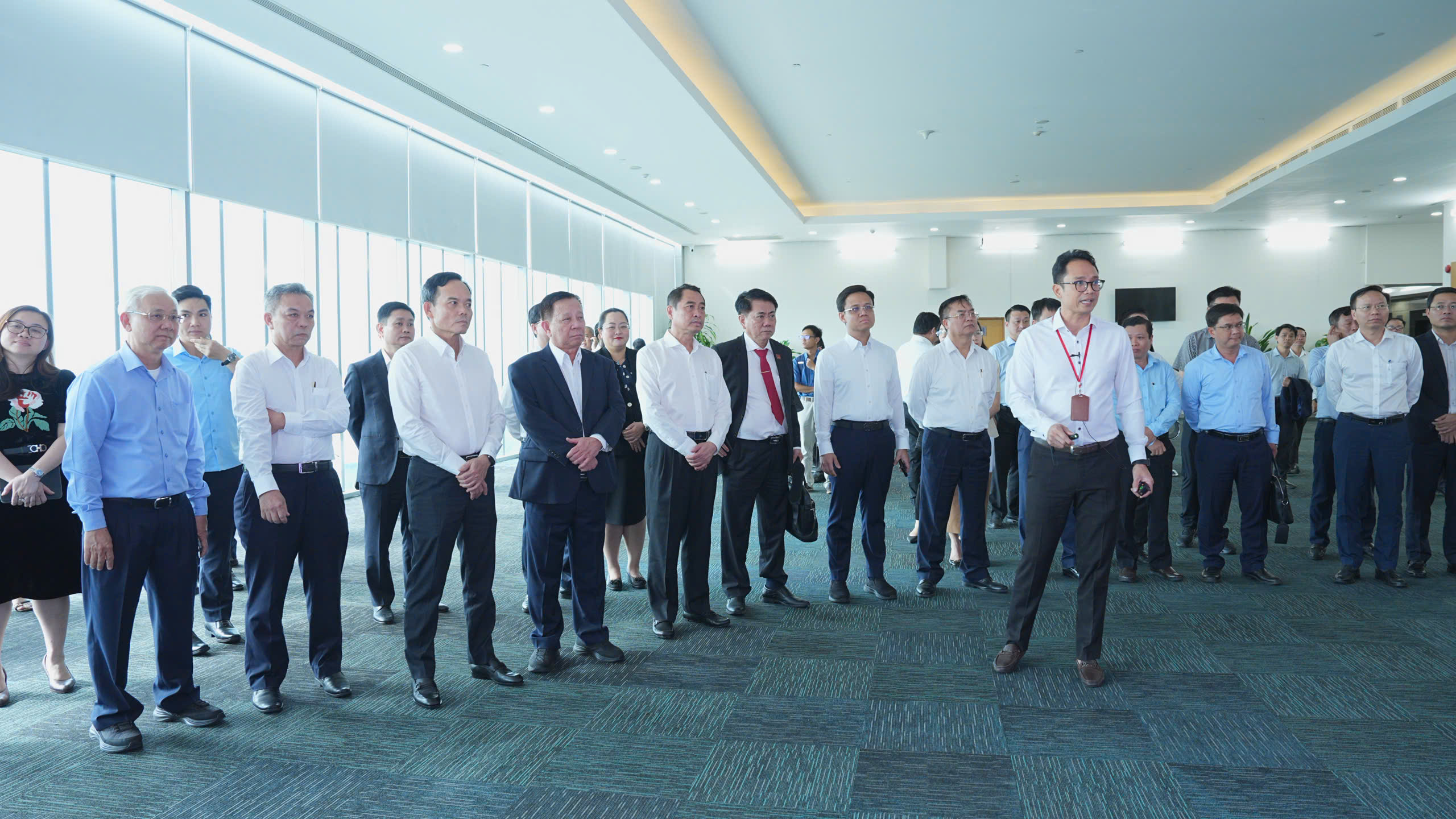 Bí thư Trần Lưu Quang khảo sát Trung tâm khoa học công nghệ tại Bình Dương - Ảnh 1.
