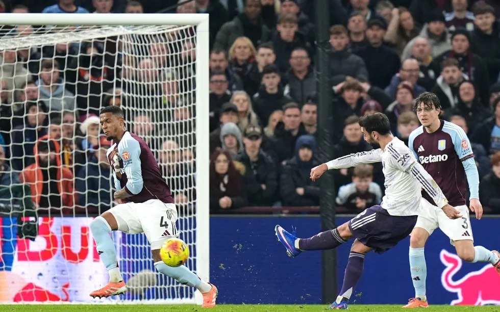 15 cầu thủ có thể vắng mặt khi Man United đụng độ Newcastle