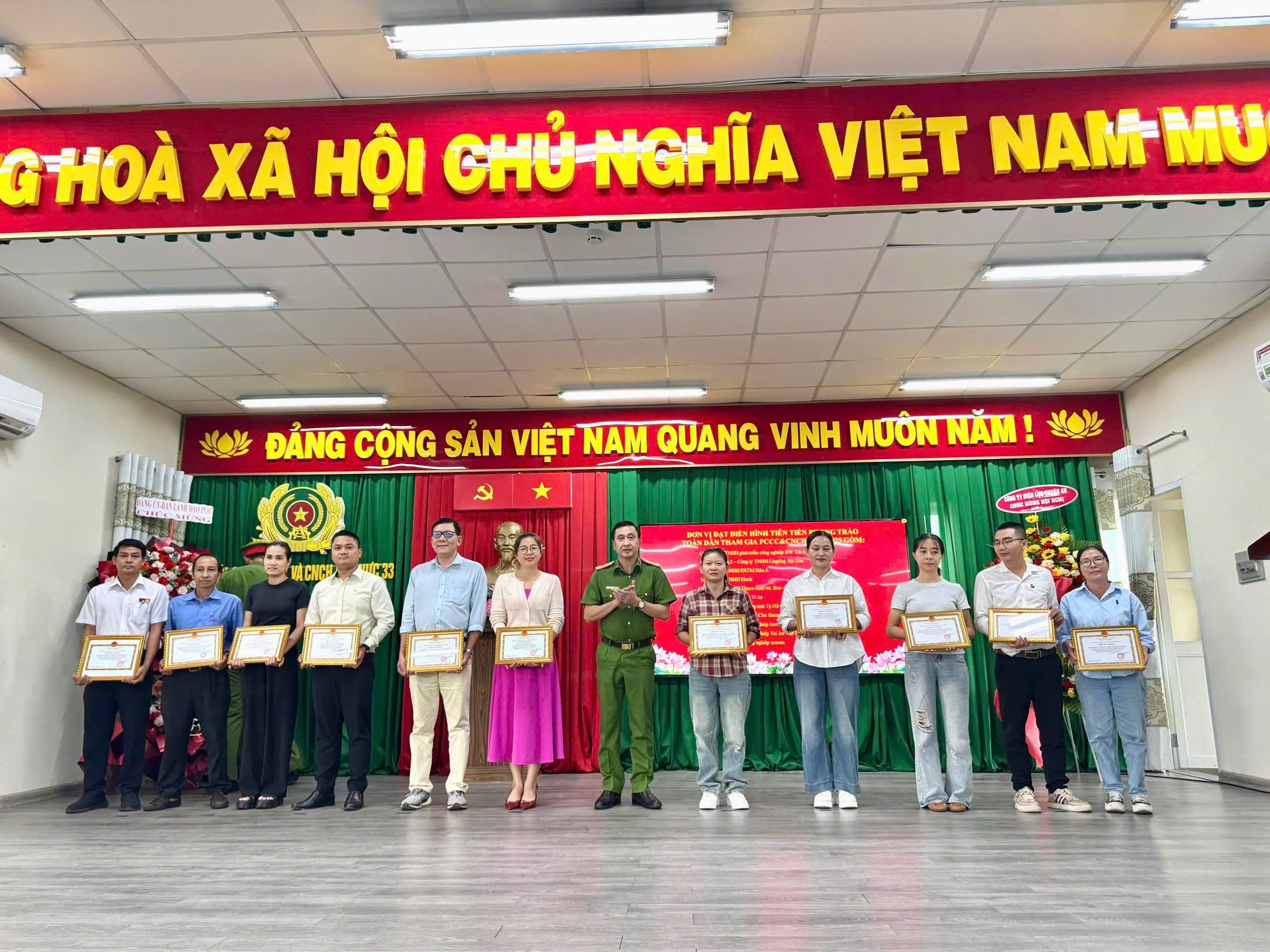 Nhiều nh&agrave; trọ, cơ sở kinh doanh &iacute;t quan t&acirc;m đến an to&agrave;n ph&ograve;ng ch&aacute;y chữa ch&aacute;y - Ảnh 2.