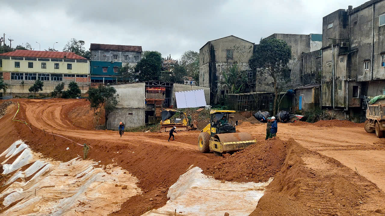 Công trình chống sạt lở ở Khe Sanh giúp người dân trở về nhà an toàn - Ảnh 3.