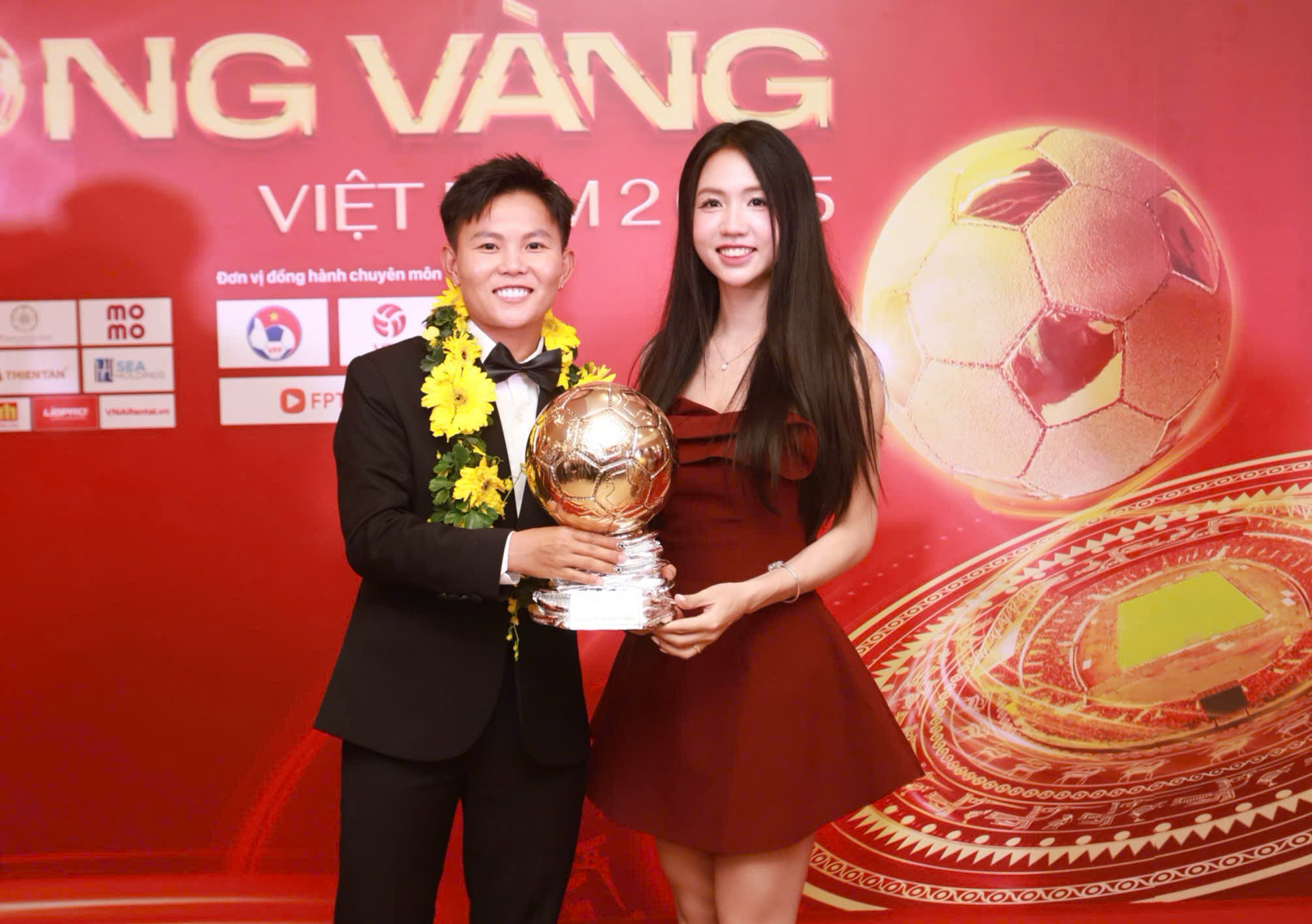 B&iacute;ch Th&ugrave;y: Quả b&oacute;ng V&agrave;ng tiếp th&ecirc;m sức mạnh cho năm 2026 - Ảnh 1.