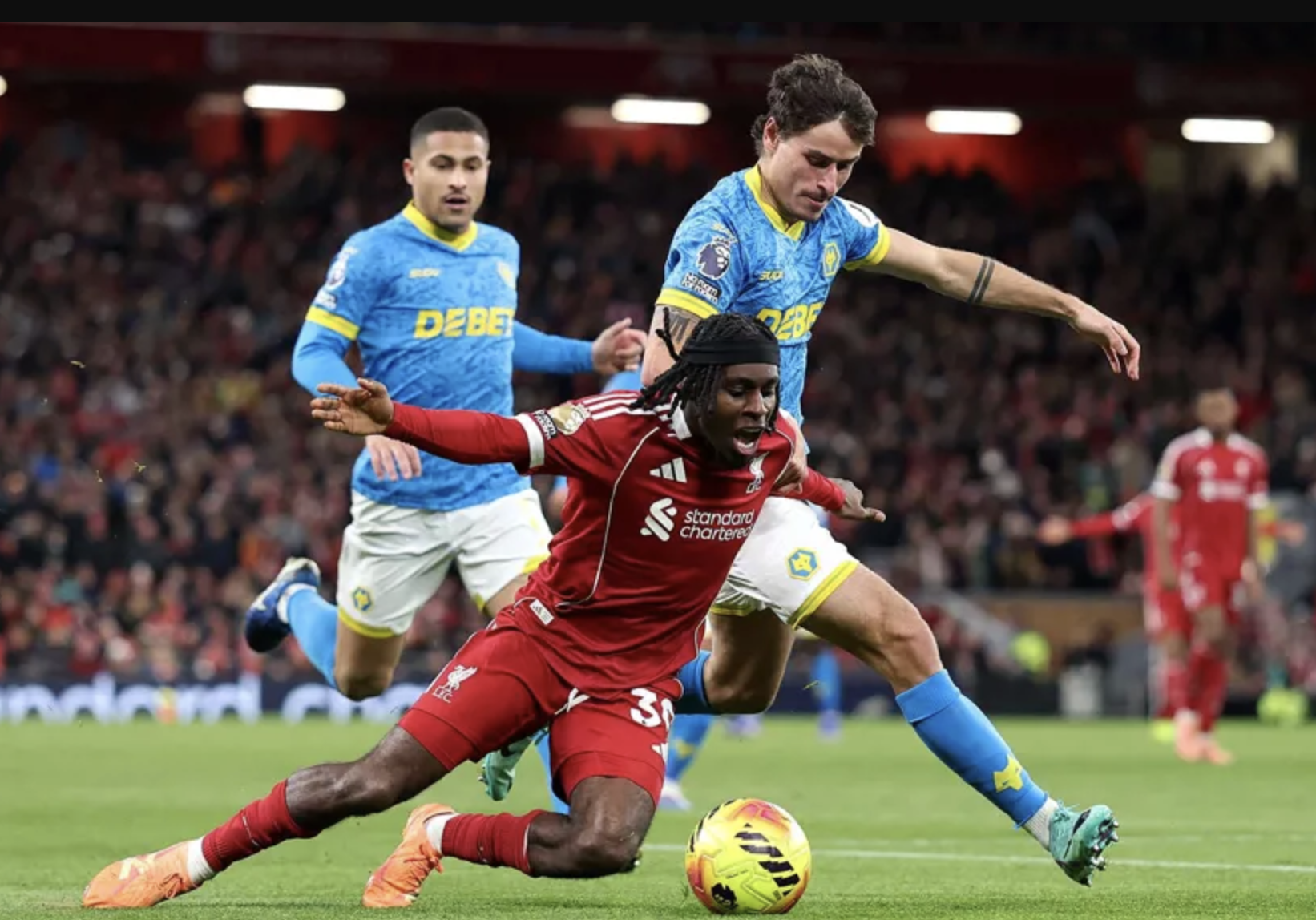 Florian Wirtz ghi b&agrave;n đầu ti&ecirc;n, Liverpool thắng ng&agrave;y cuối năm tại Anfield - Ảnh 1.