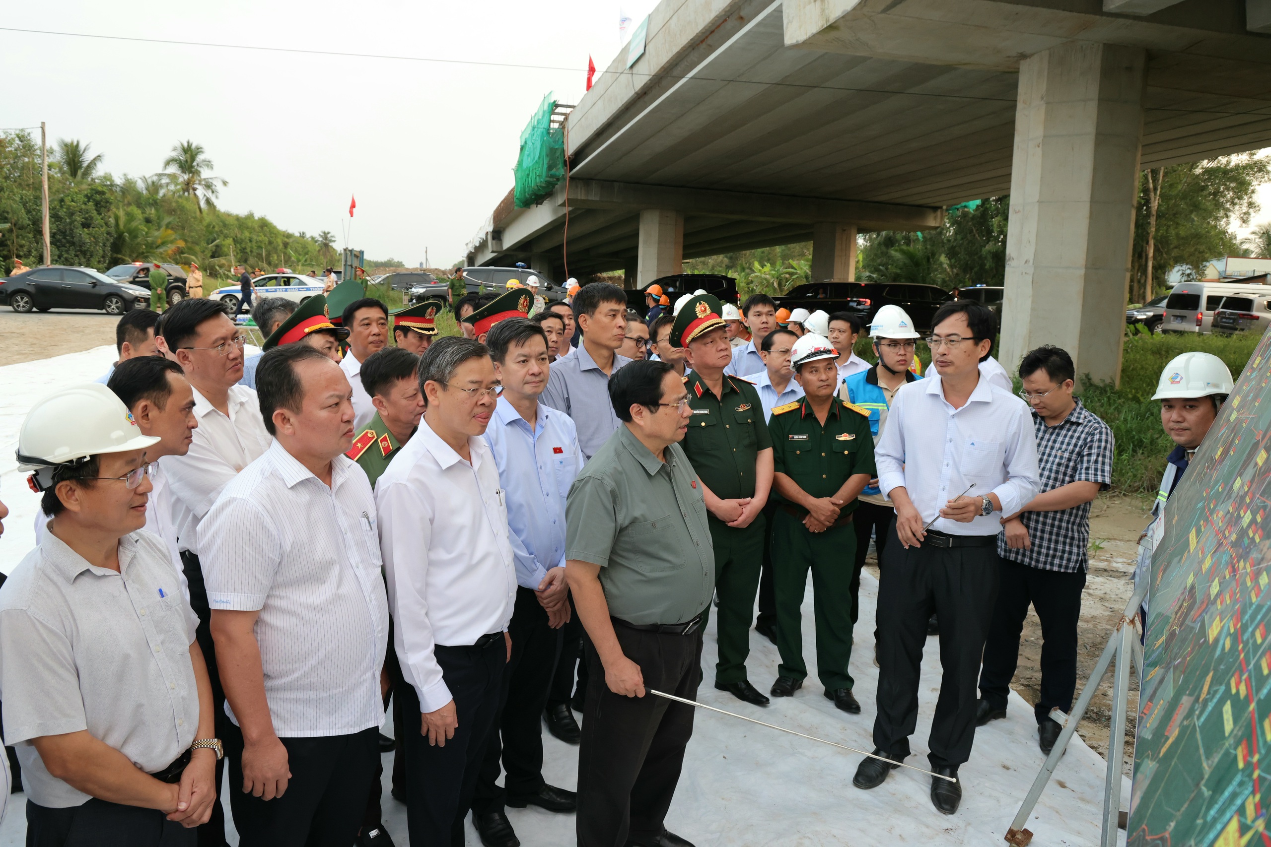 Thông xe toàn tuyến cao tốc Châu Đốc-Cần Thơ-Sóc Trăng vào ngày 30-6-2026 - Ảnh 1.