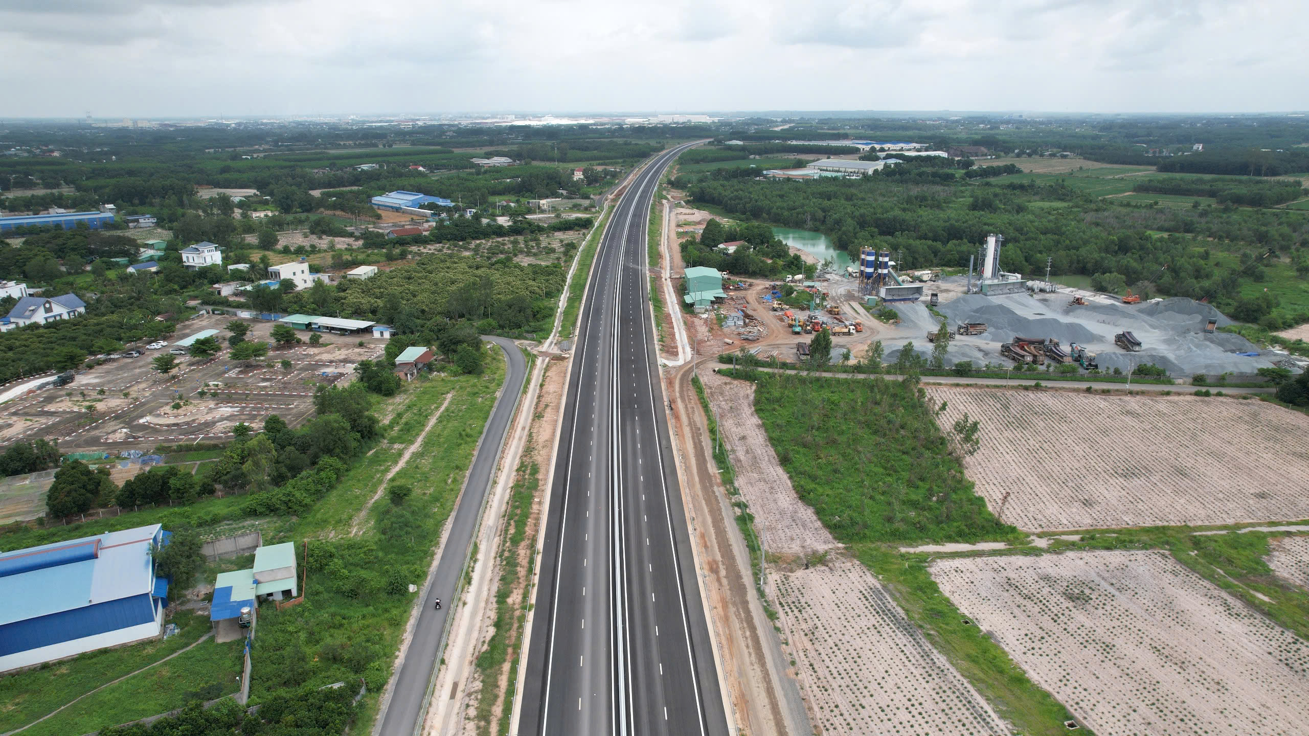 Cao tốc Bi&ecirc;n H&ograve;a &ndash; Vũng T&agrave;u thay đổi quy m&ocirc;, th&ecirc;m n&uacute;t giao - Ảnh 1.