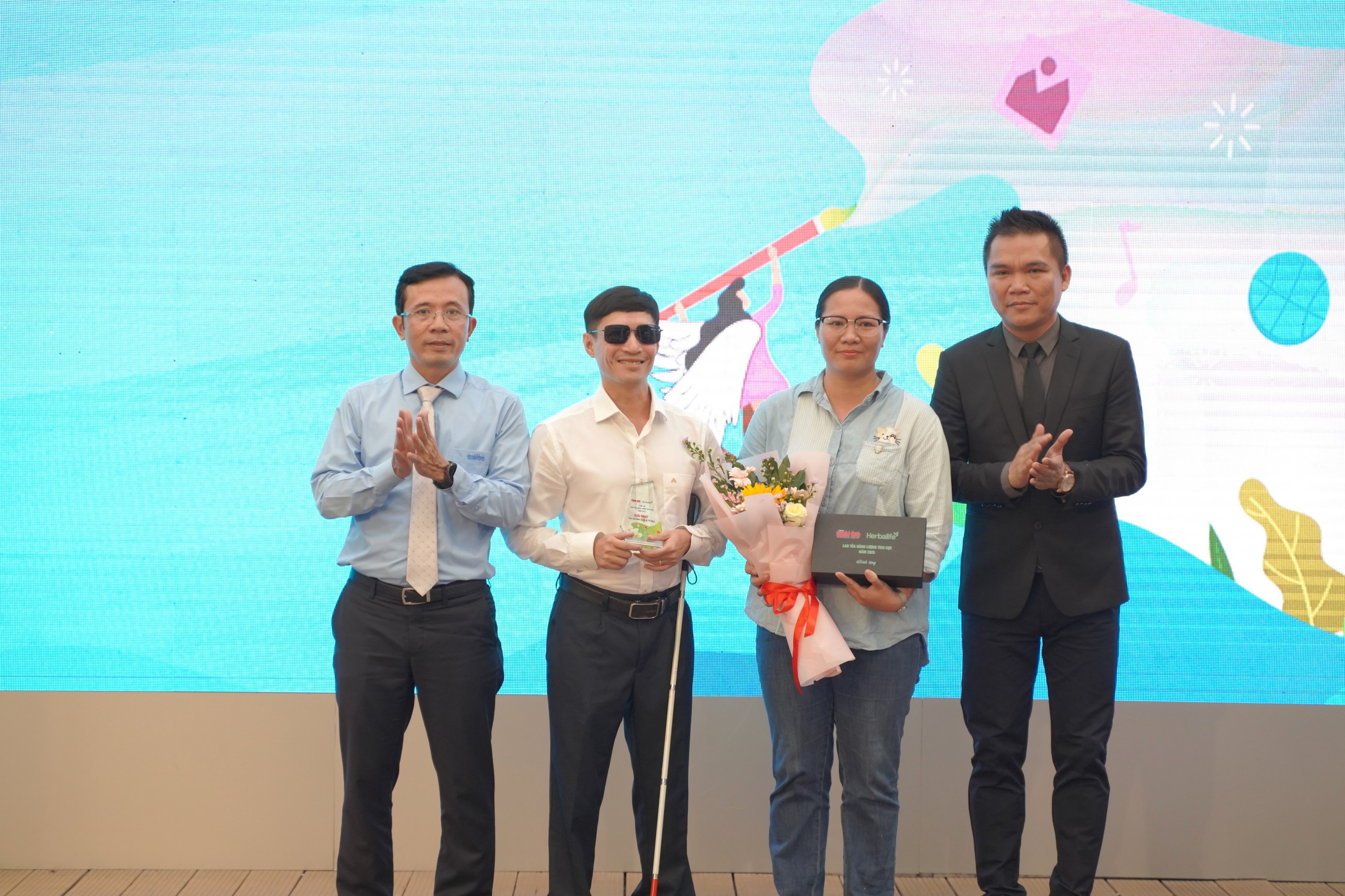 Lan tỏa yêu thương từ những điều bình dị - Ảnh 1.