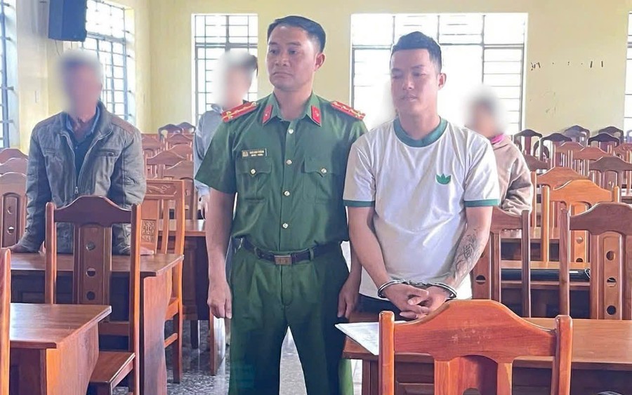 Công an Gia Lai truy tìm 3 con dao sau vụ hỗn chiến ở cây xăng trên Quốc lộ 14 - Ảnh 2.