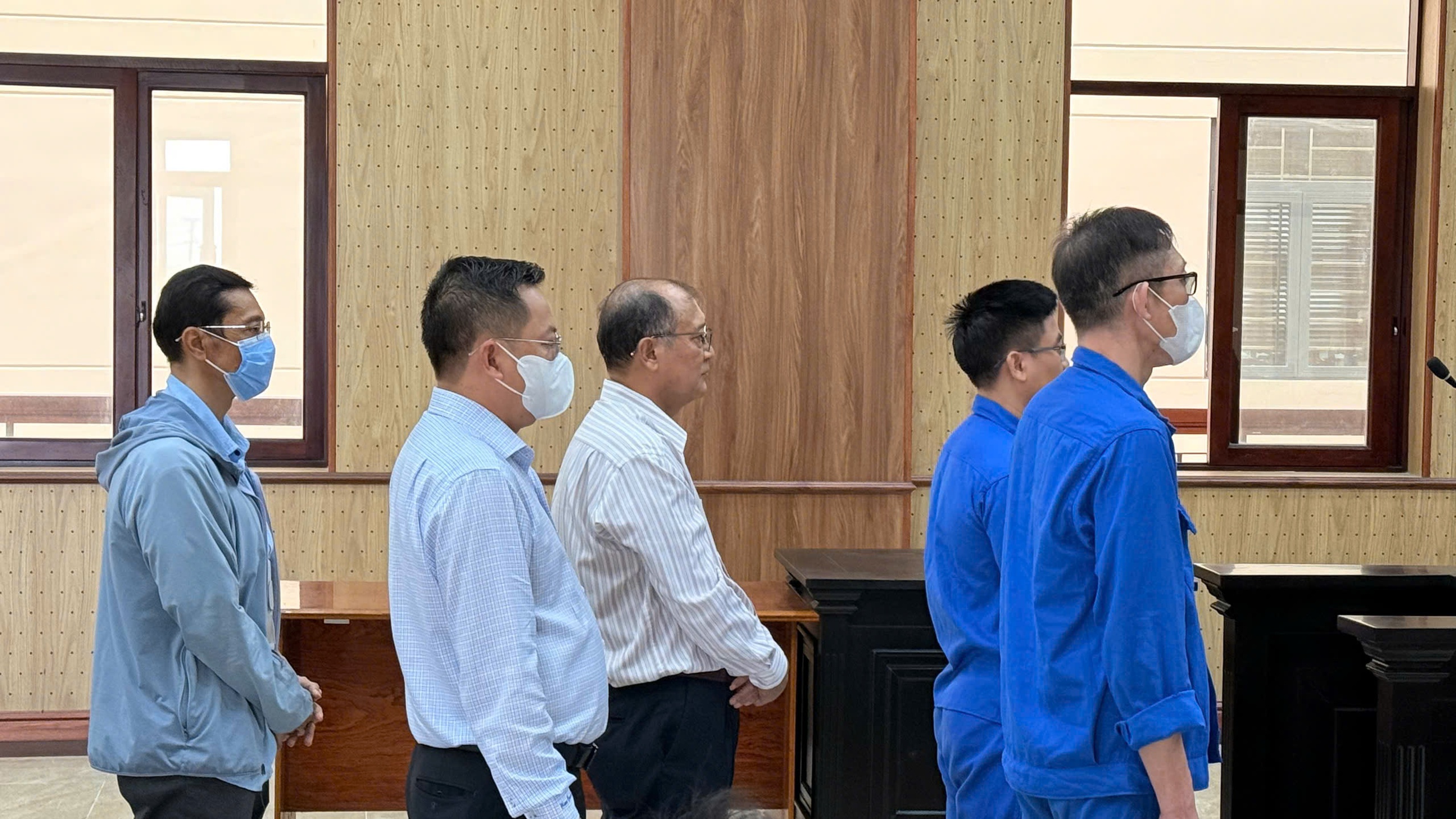 Cựu Gi&aacute;m đốc Sở Y tế B&agrave; Rịa - Vũng T&agrave;u lĩnh &aacute;n 5 năm t&ugrave; v&igrave; Thiếu tr&aacute;ch nhiệm - Ảnh 1.