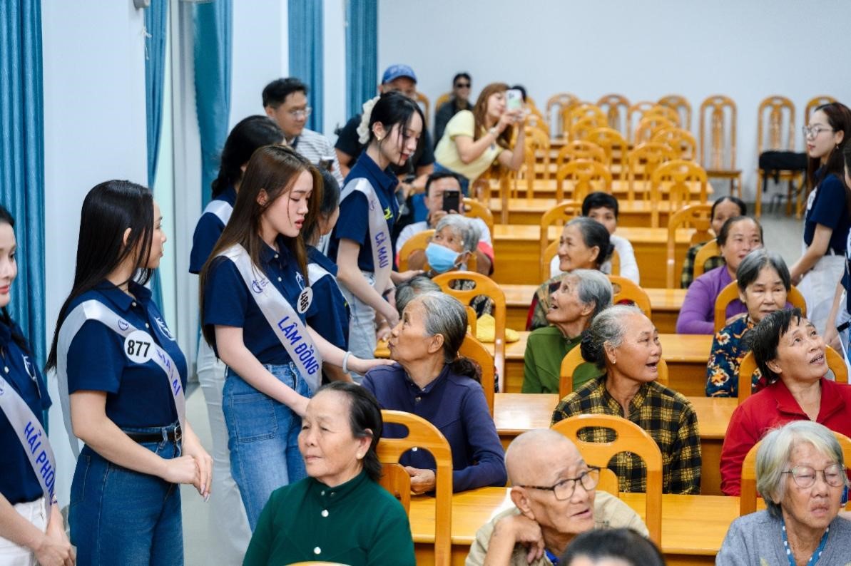 Hoa hậu Biển Việt Nam 2025 lan tỏa yêu thương - Ảnh 3.