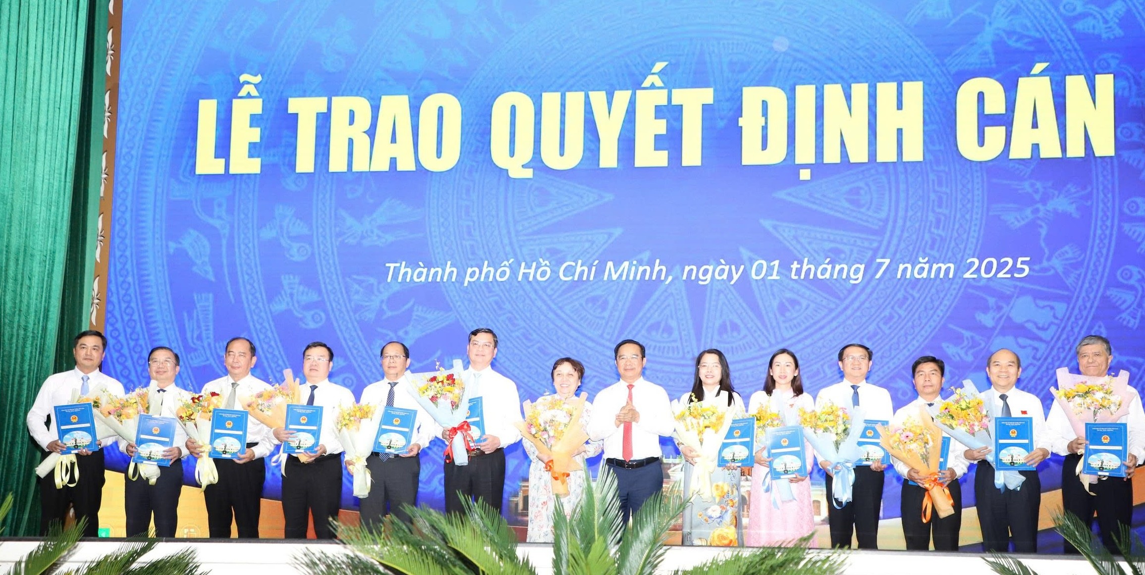 TPHCM chốt khung số lượng cấp phó các cơ quan chuyên môn thuộc UBND thành phố - Ảnh 1.