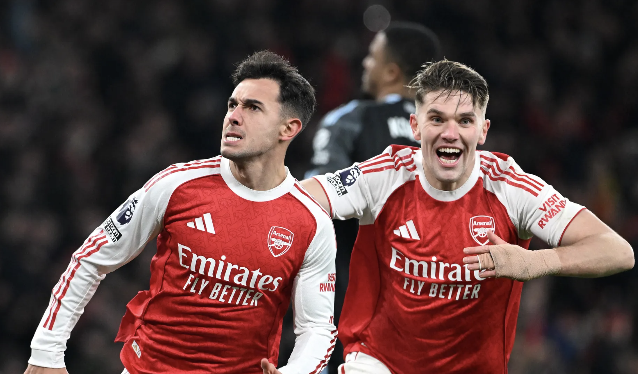 Arsenal dội "mưa bàn thắng" trước Aston Villa, vô địch lượt đi Ngoại hạng - Ảnh 5.