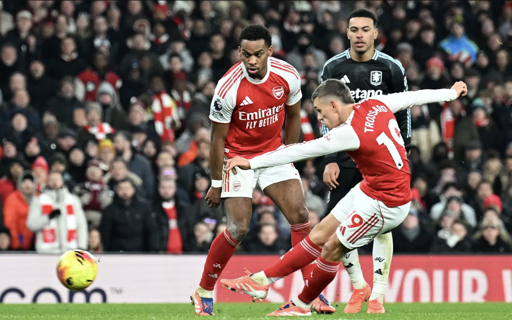 Arsenal dội "mưa bàn thắng" trước Aston Villa, vô địch lượt đi Ngoại hạng - Ảnh 6.