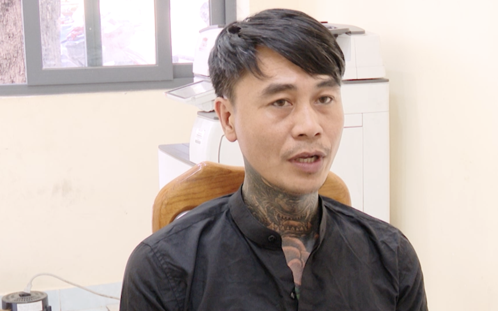 Lê Phong Gia Lai đi chùa, nói đạo lý nhưng cầm đầu đòi nợ trá hình