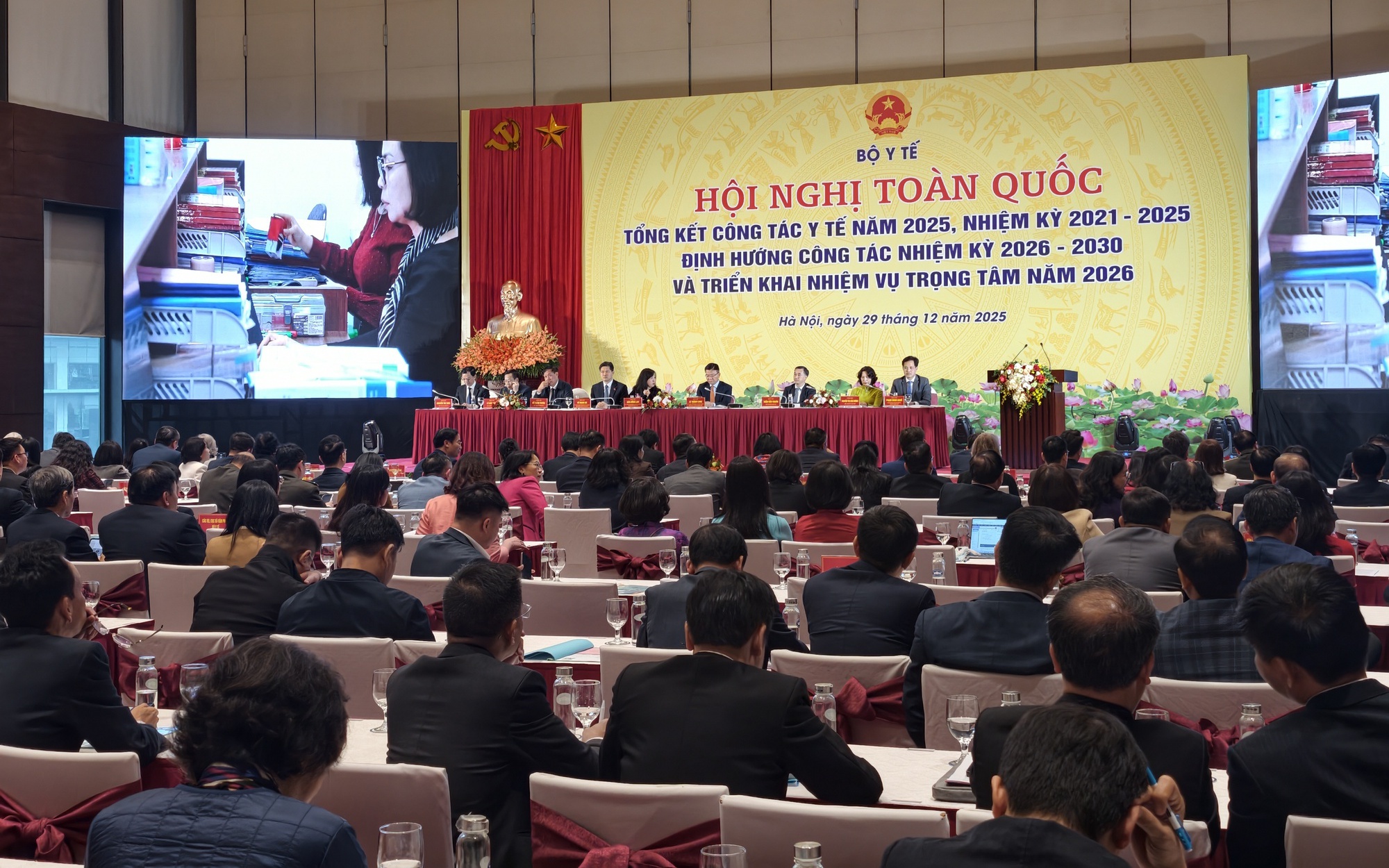 Tiến tới miễn viện phí cơ bản