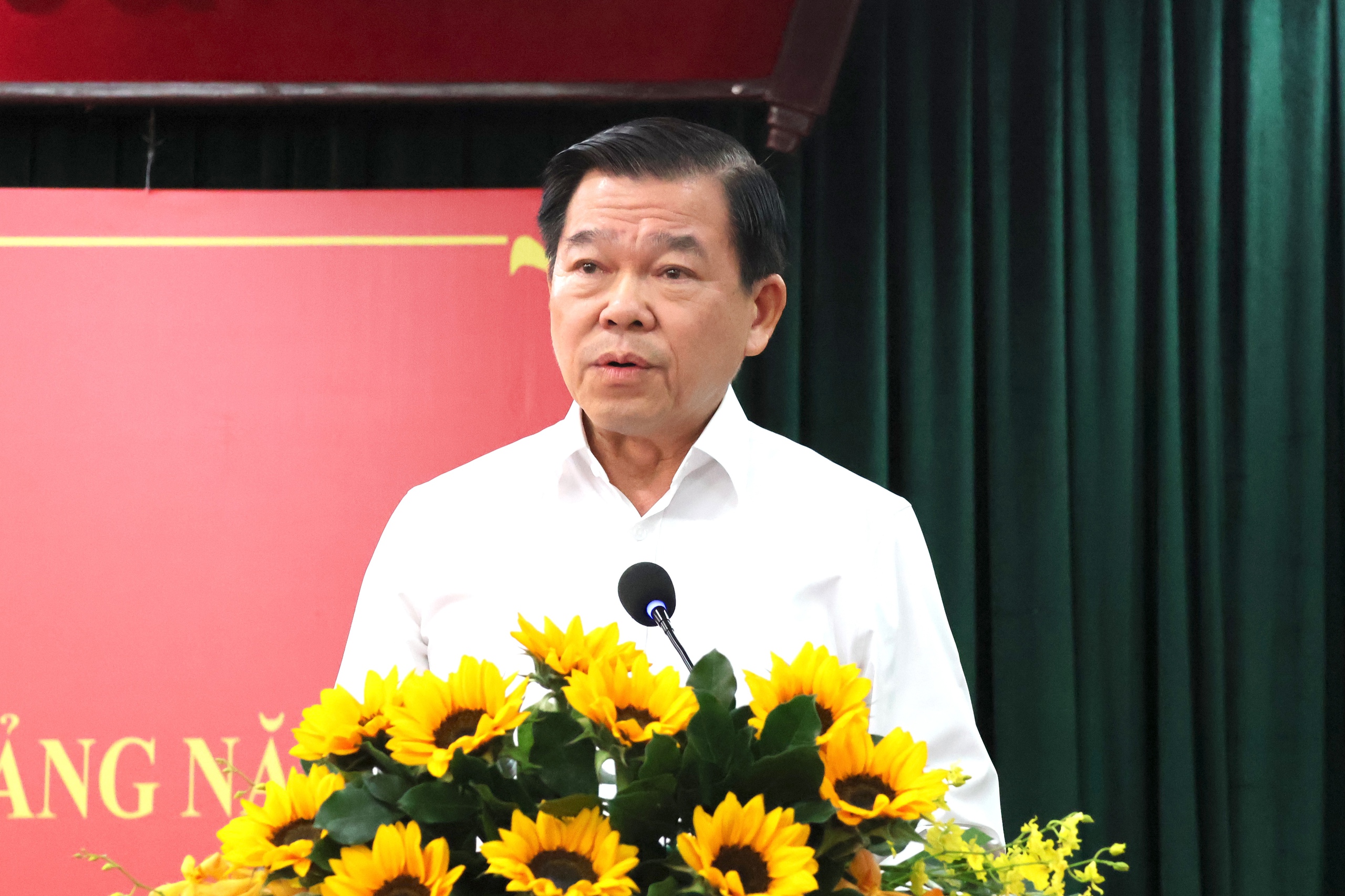 Phó Bí thư Thường trực Thành ủy TPHCM: Giám sát phải đi trước để ngăn sai phạm - Ảnh 1.