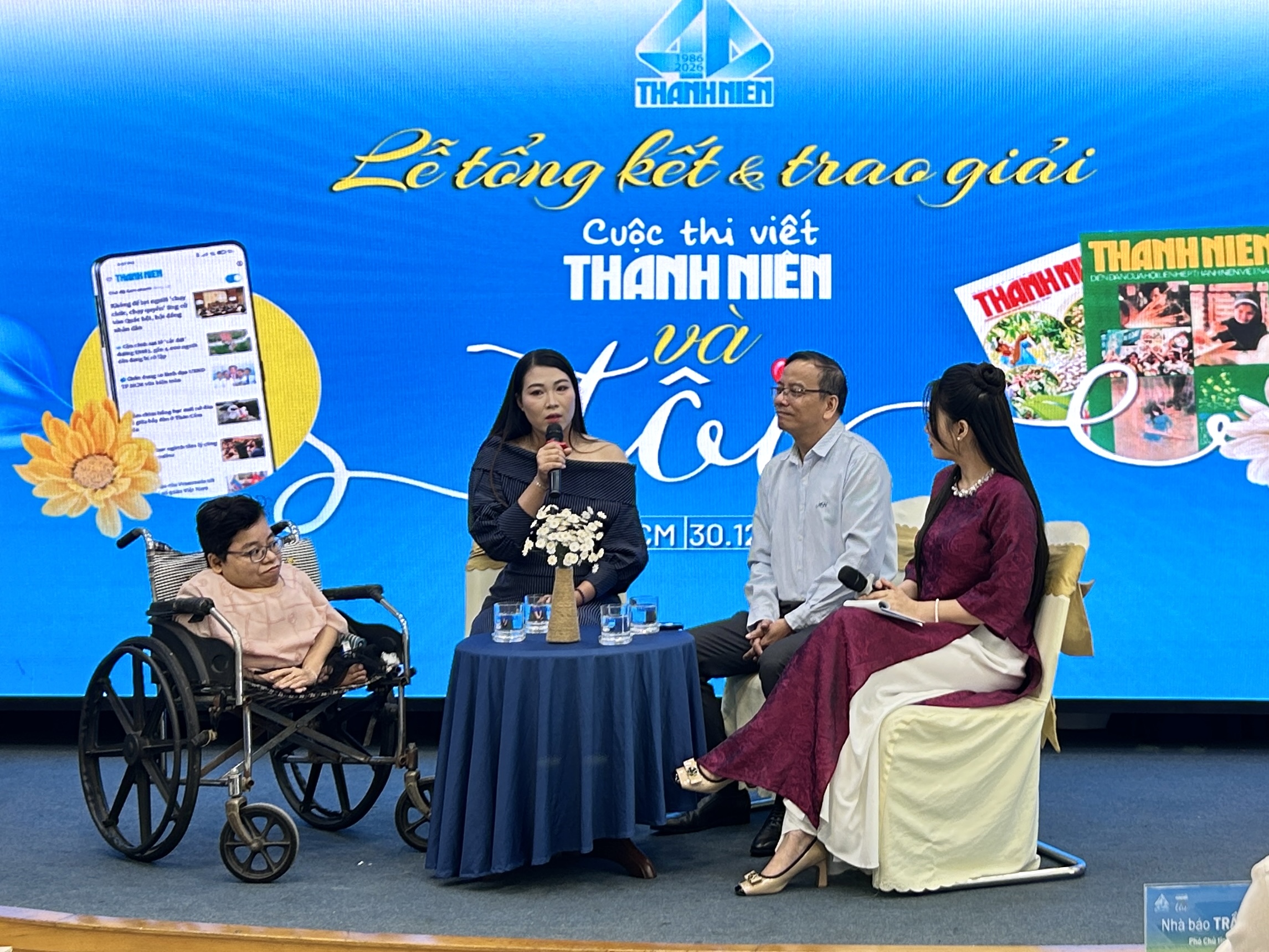 Trao giải cuộc thi viết "Thanh Niên và tôi" - Ảnh 1.