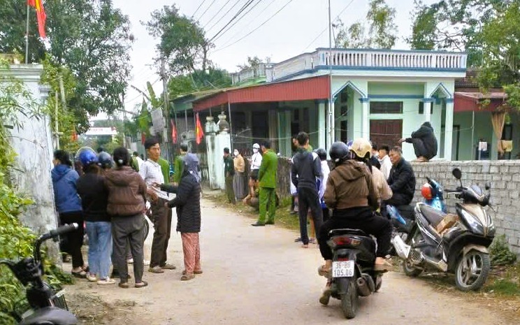 Thảm án chồng chém chết vợ và bé trai 2 tuổi rồi vào bệnh viện nhảy lầu tự tử