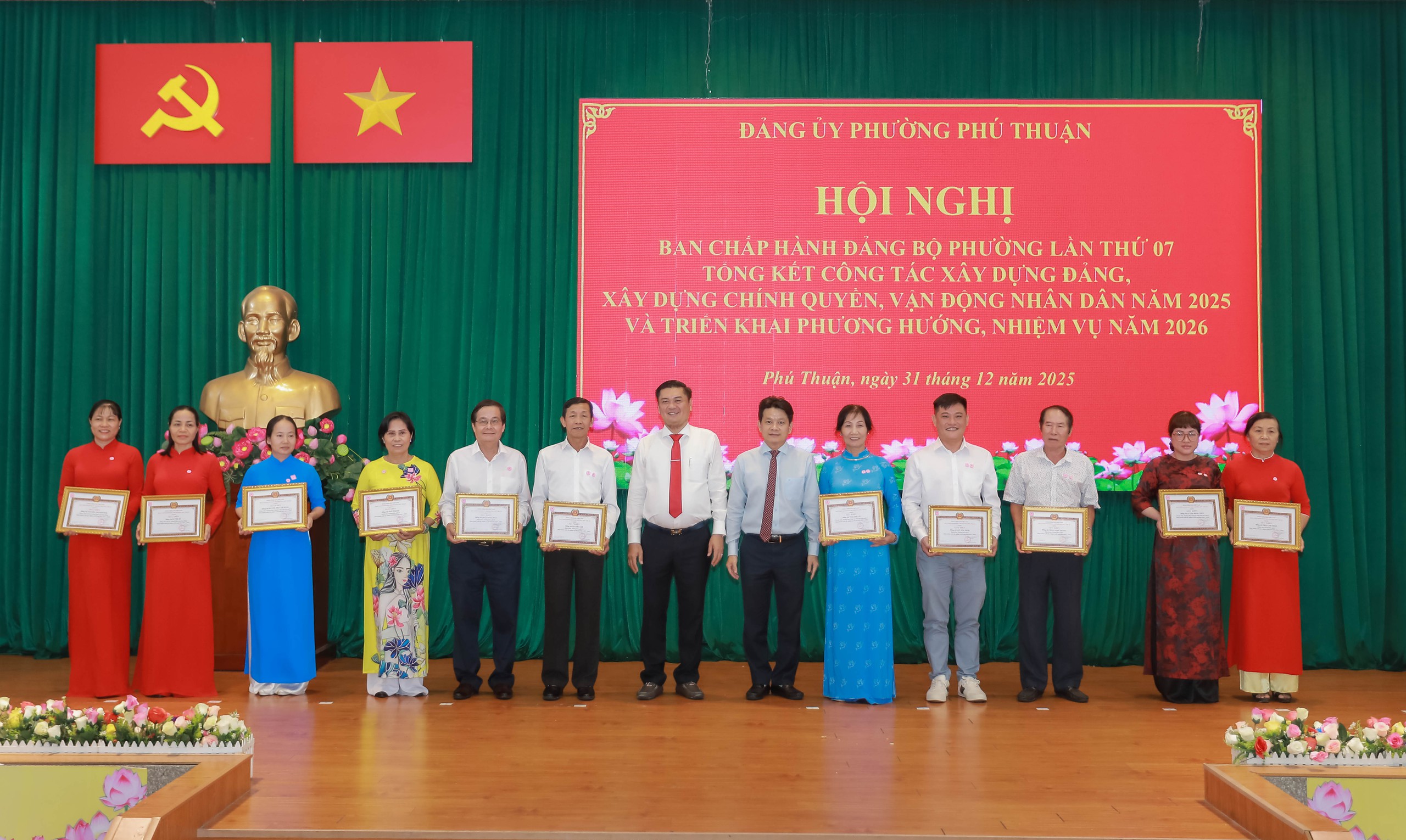 Phường Ph&uacute; Thuận: Tăng cường ph&ograve;ng, chống tệ nạn ma t&uacute;y, x&acirc;y dựng khu d&acirc;n cư an to&agrave;n - Ảnh 4.