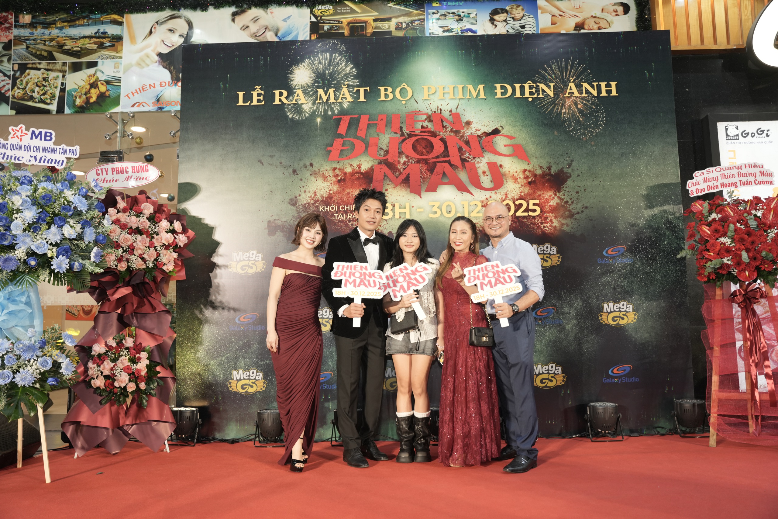 "Người tình màn ảnh" của Quang Tuấn tụ hội cùng Vân Trang, Lê Hạ Anh - Ảnh 4.