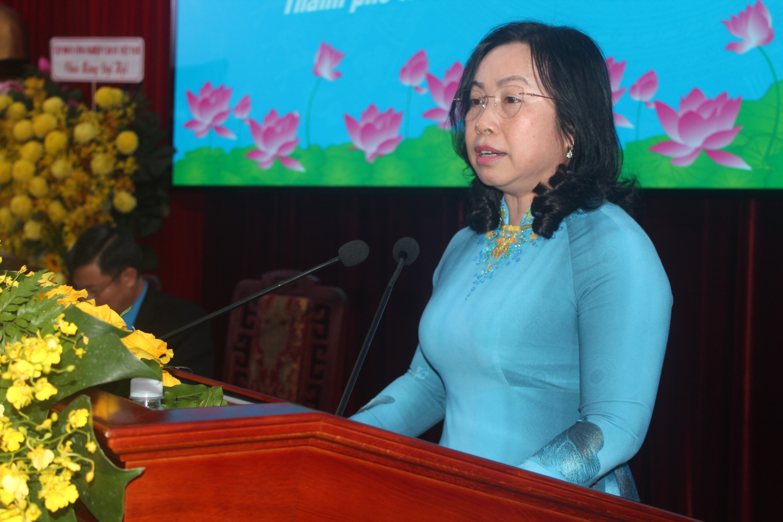 Đại hội C&ocirc;ng đo&agrave;n cao su Việt Nam: B&agrave; Huỳnh Thị Cẩm Hồng được bầu l&agrave;m chủ tịch C&ocirc;ng đo&agrave;n ng&agrave;nh - Ảnh 4.