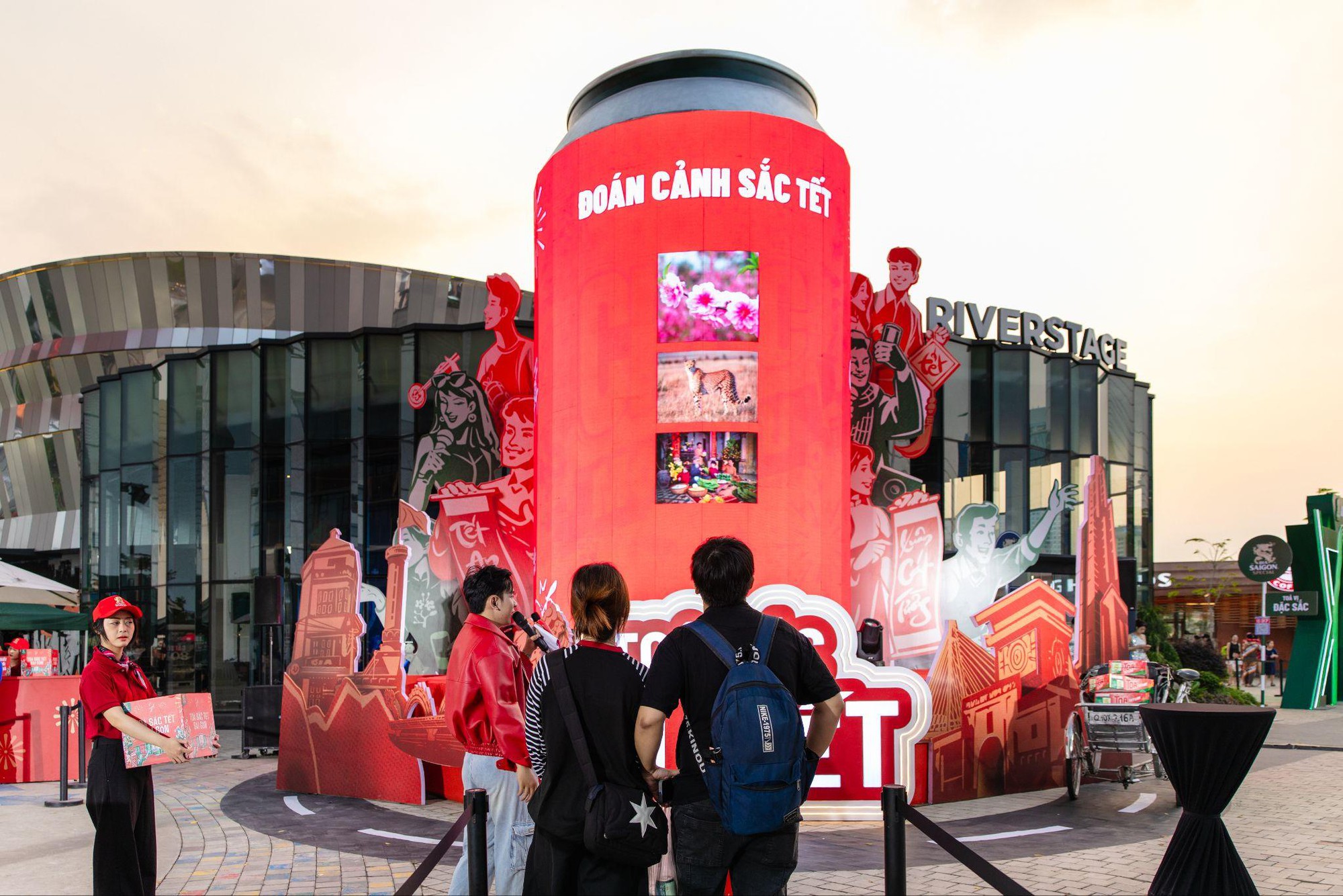 "Tỏa sắc gắn kết": Bia Saigon Lager mang đến Hozo City Tết Fest trải nghiệm văn h&oacute;a nhiều v&ugrave;ng miền - Ảnh 3.
