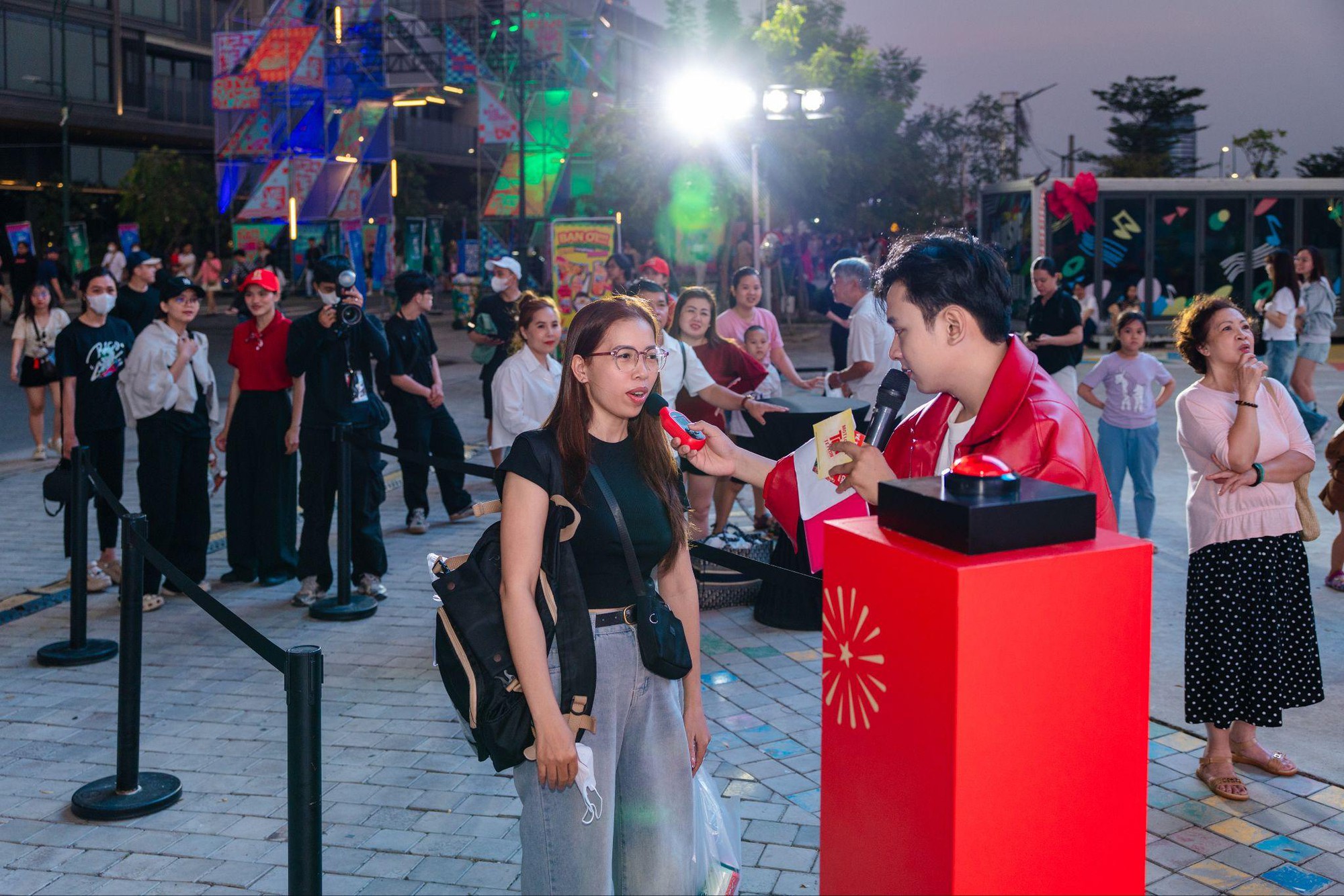 "Tỏa sắc gắn kết": Bia Saigon Lager mang đến Hozo City Tết Fest trải nghiệm văn h&oacute;a nhiều v&ugrave;ng miền - Ảnh 4.