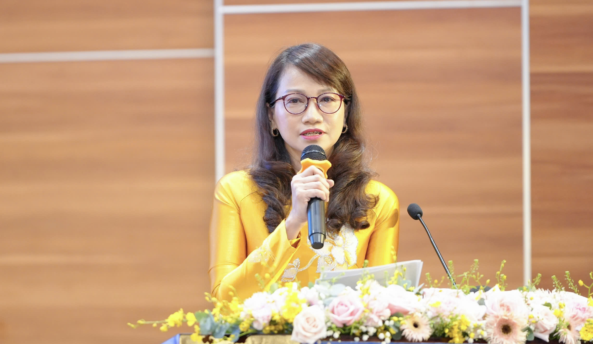 Bổ nhiệm Gi&aacute;m đốc ĐHQG TPHCM: Kỳ vọng mới cho giai đoạn ph&aacute;t triển - Ảnh 3.