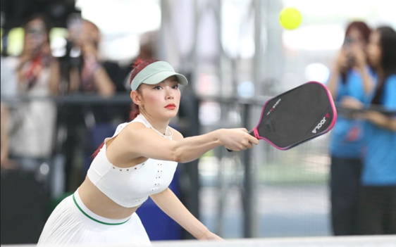 Giải Pickleball "Vòng tay yêu thương": Công bố cúp và huy chương