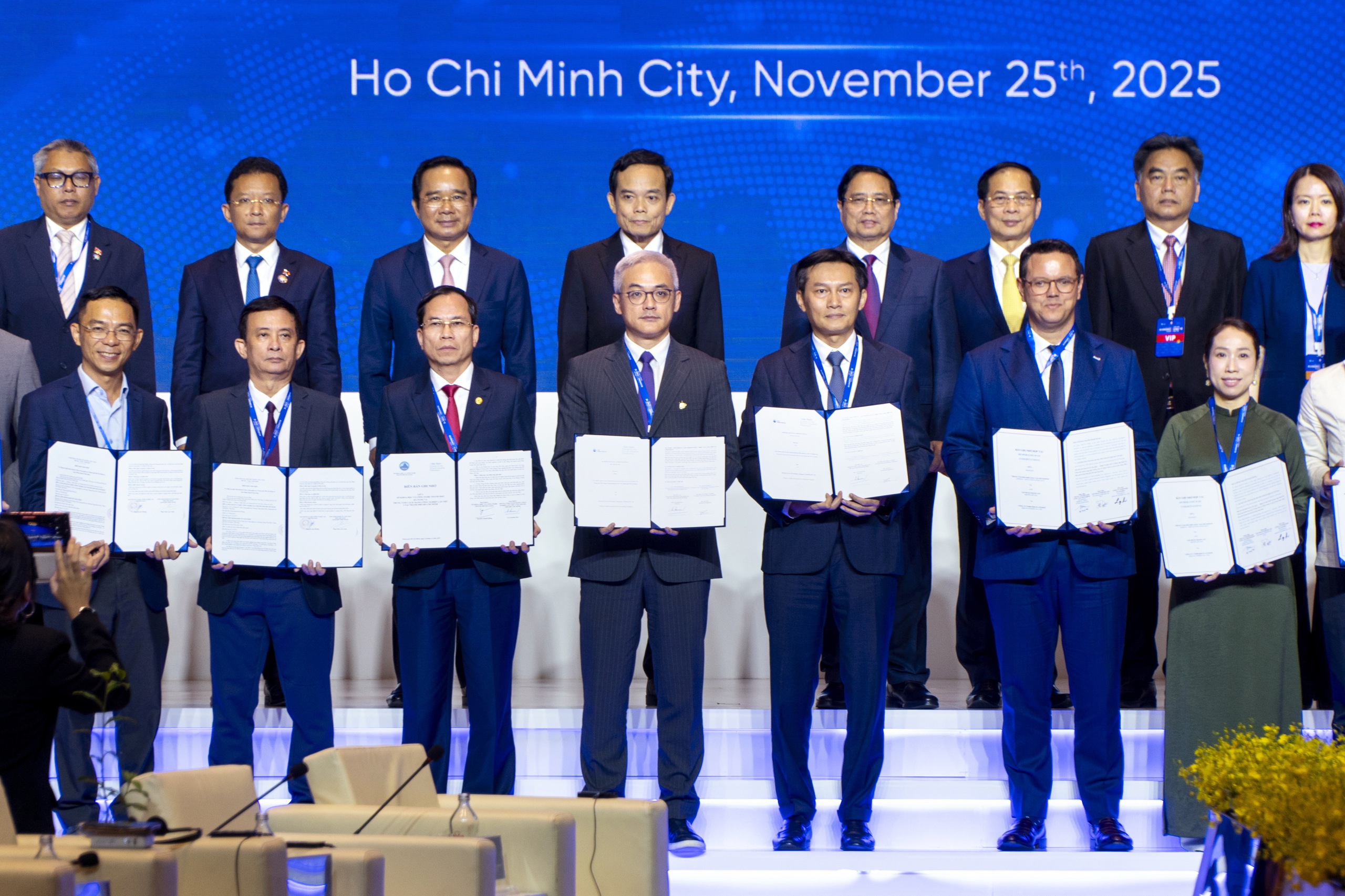 Ant International v&agrave; TP HCM hợp t&aacute;c th&uacute;c đẩy đổi mới s&aacute;ng tạo - Ảnh 1.
