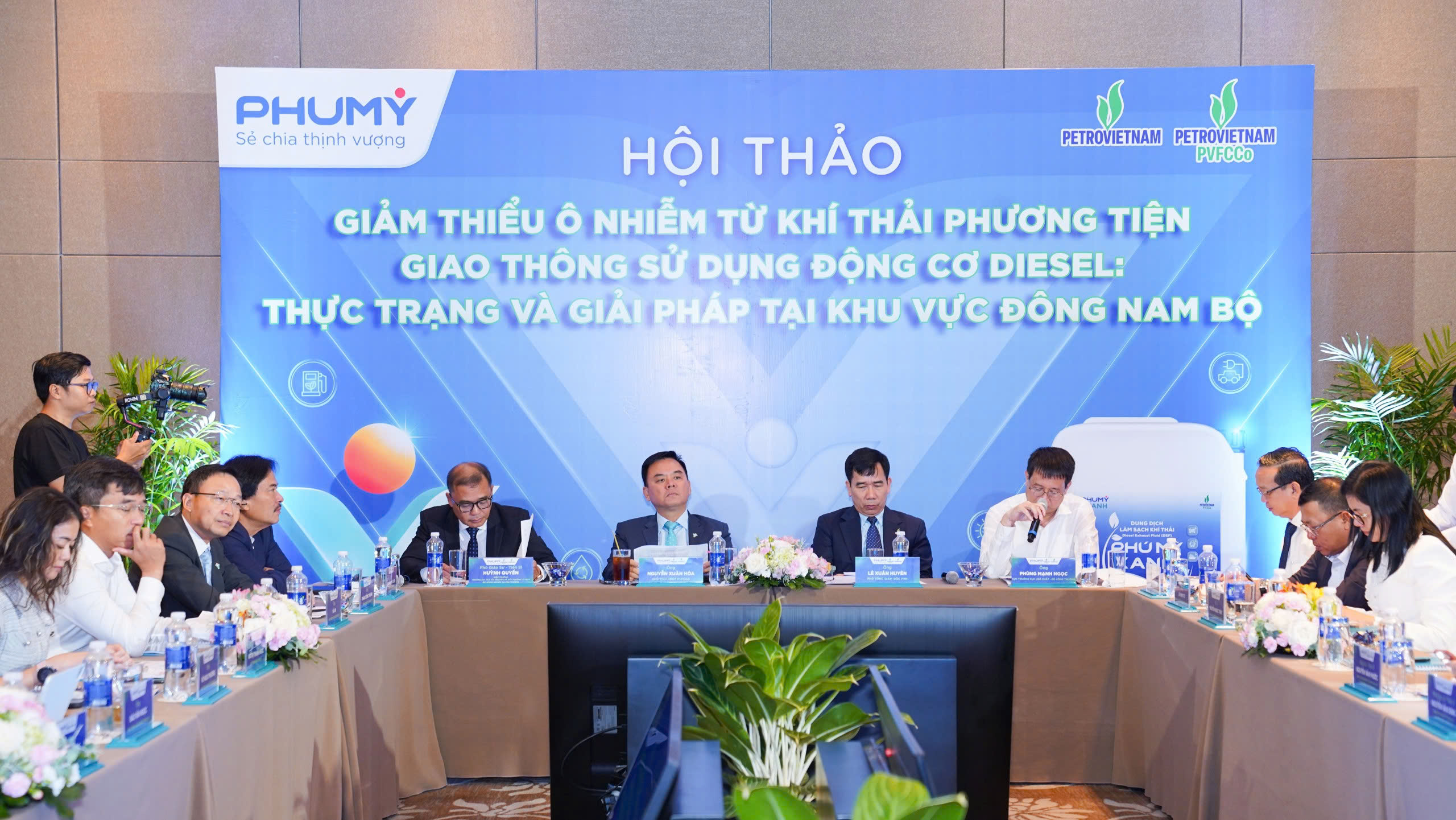 TPHCM &aacute;p dụng bốn nh&oacute;m giải ph&aacute;p giảm &ocirc; nhiễm từ xe Diesel - Ảnh 1.