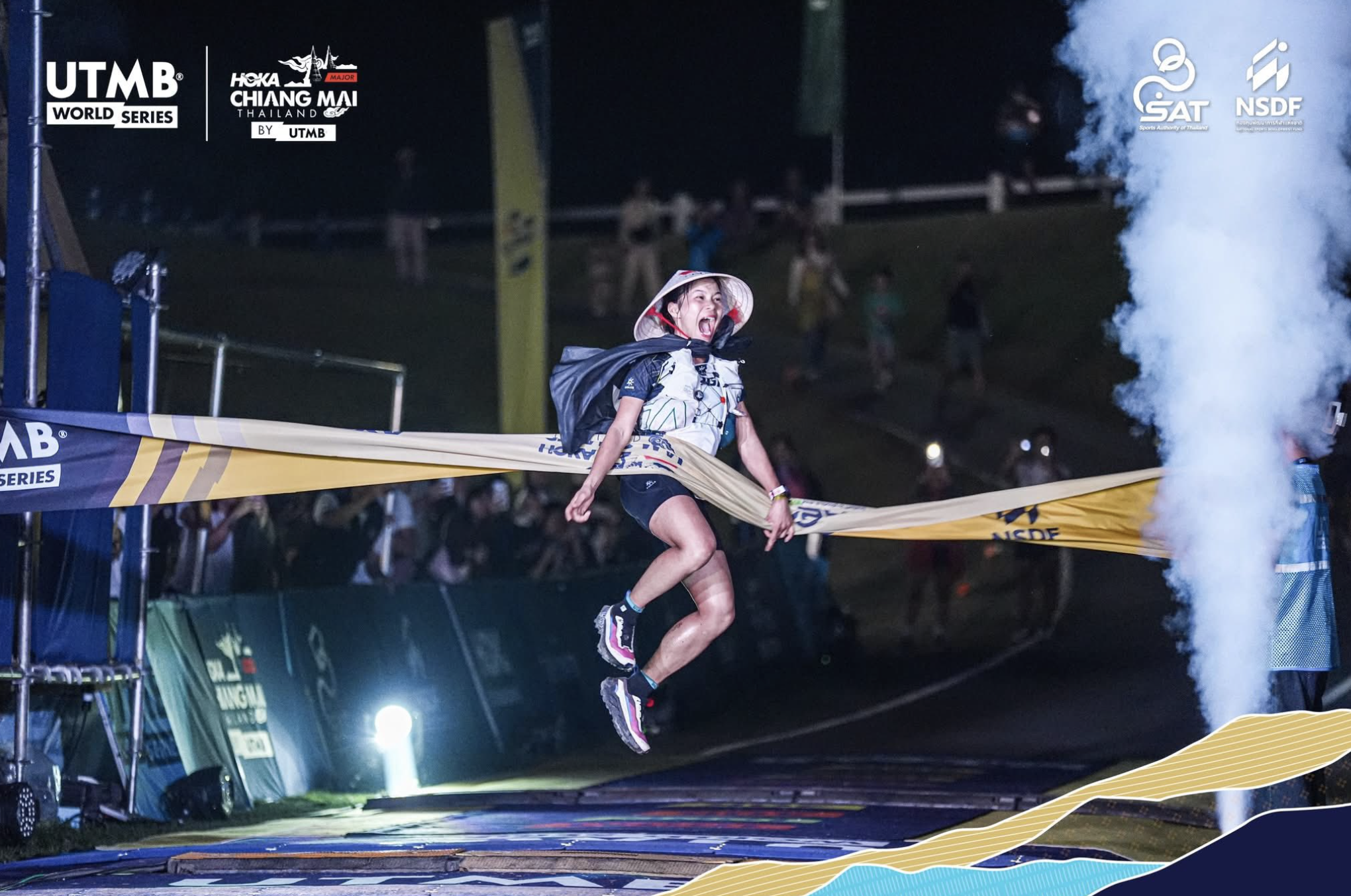 "Si&ecirc;u nh&acirc;n" H&agrave; Thị Hậu chinh phục đỉnh cao 100 km tại UTMB Chiang Mai 2025 - Ảnh 2.