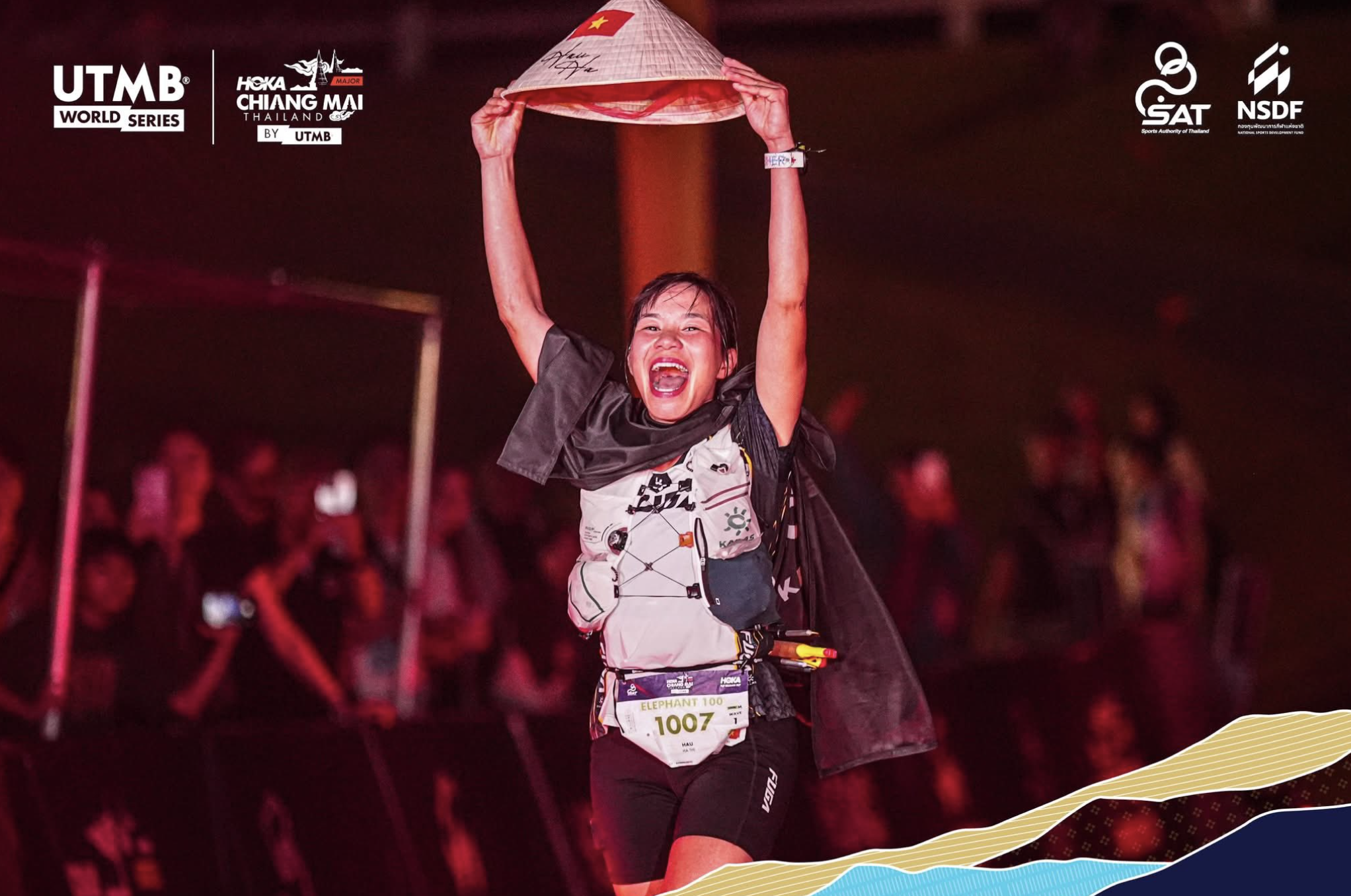 "Si&ecirc;u nh&acirc;n" H&agrave; Thị Hậu chinh phục đỉnh cao 100 km tại UTMB Chiang Mai 2025 - Ảnh 3.