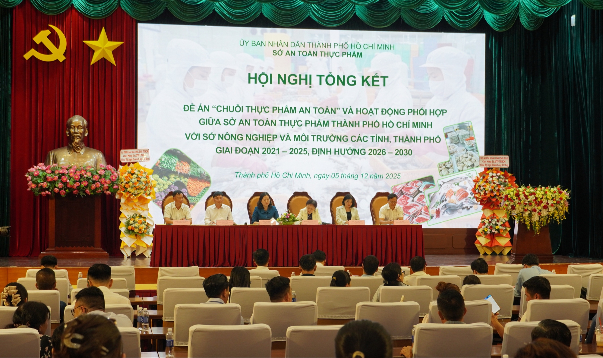 Ký kết tiêu thụ thực phẩm an toàn giữa 6 tỉnh, thành khu vực phía Nam - Ảnh 1.