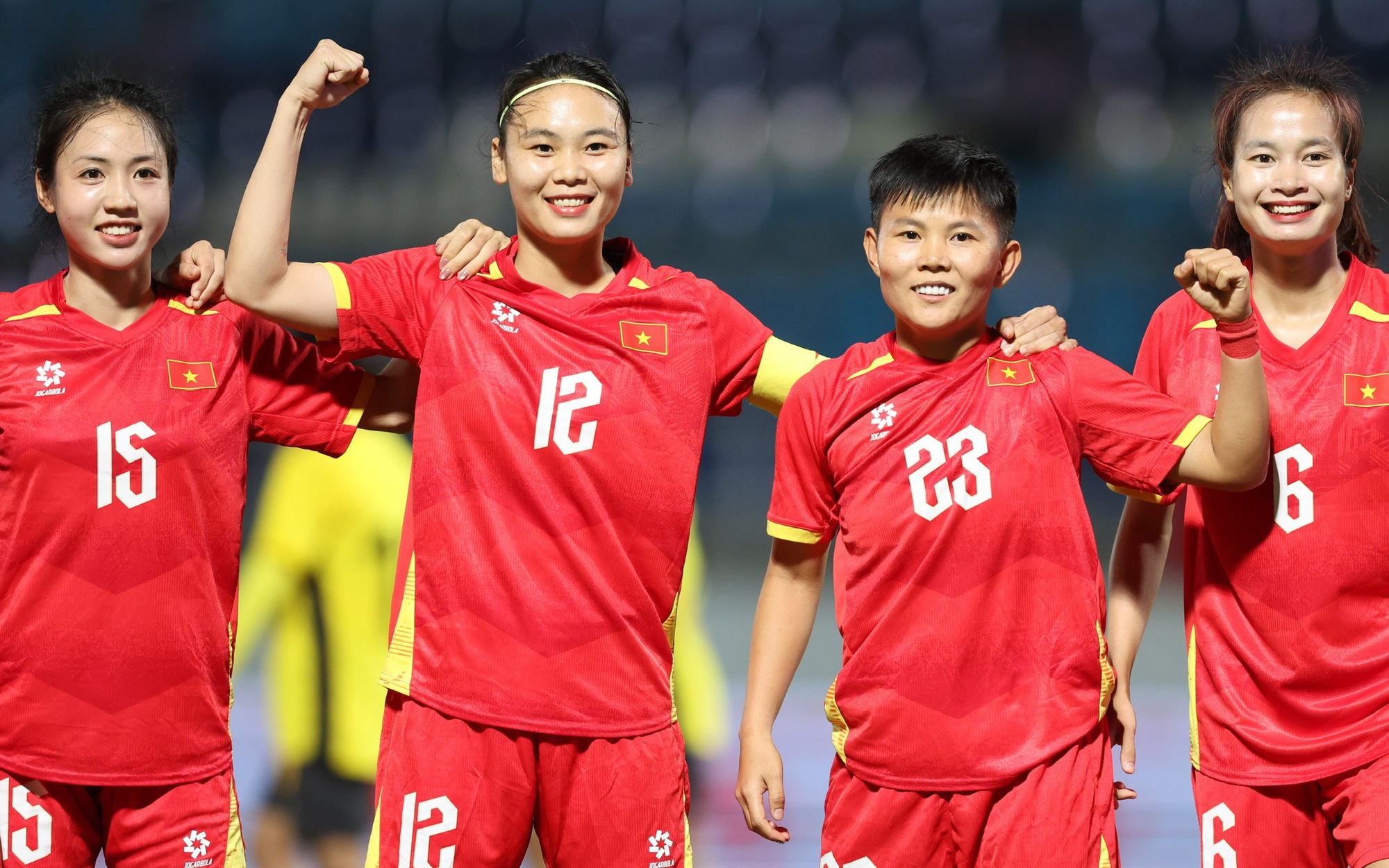 Tuyển nữ Việt Nam đại thắng Malaysia, Thái Thị Thảo lập hat-trick trong 15 phút