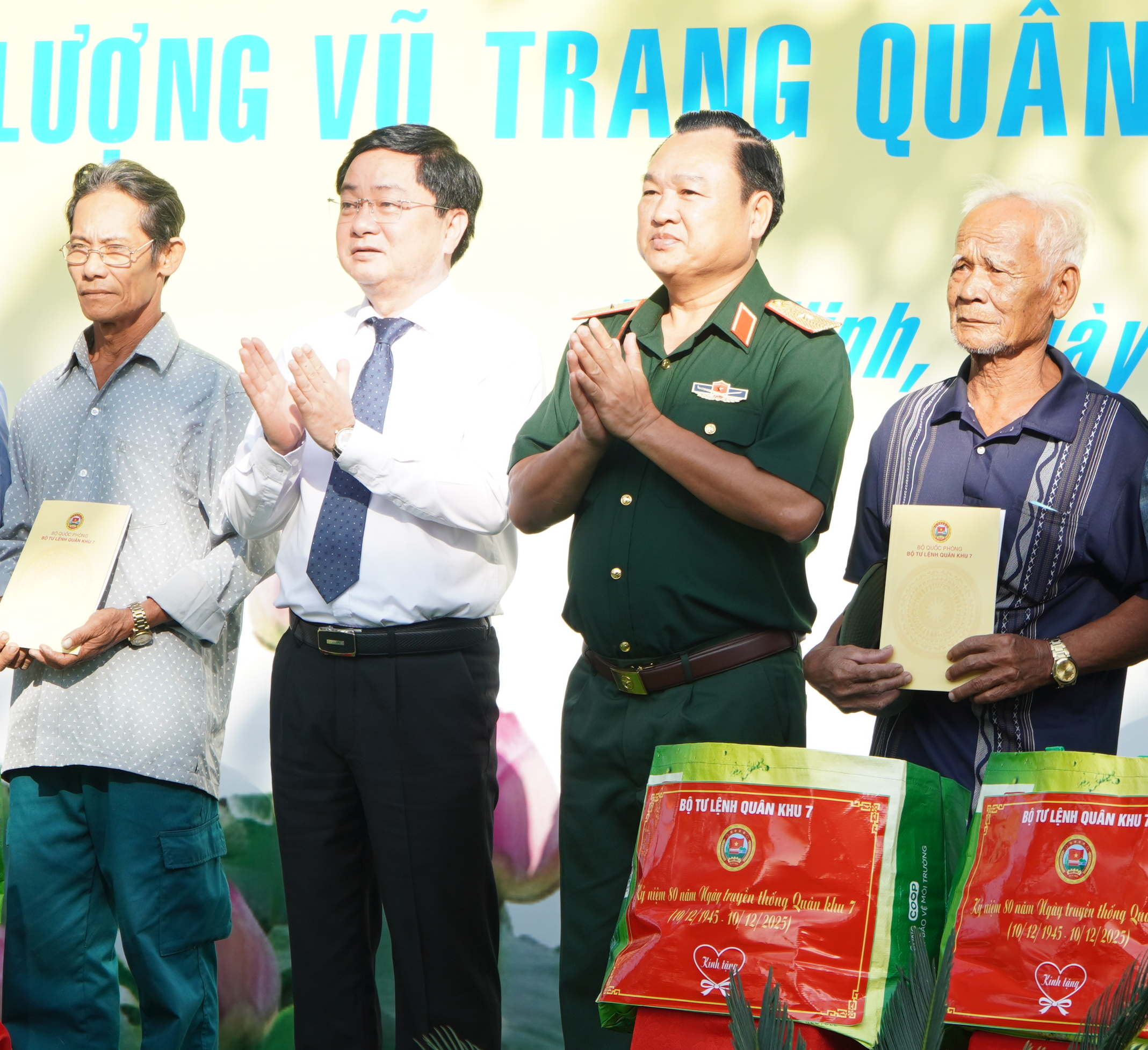 Qu&acirc;n khu 7 - Ảnh 3.