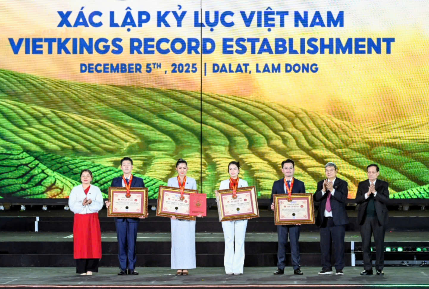 Ấn tượng với Lễ hội Tr&agrave; quốc tế 2025 - Ảnh 2.