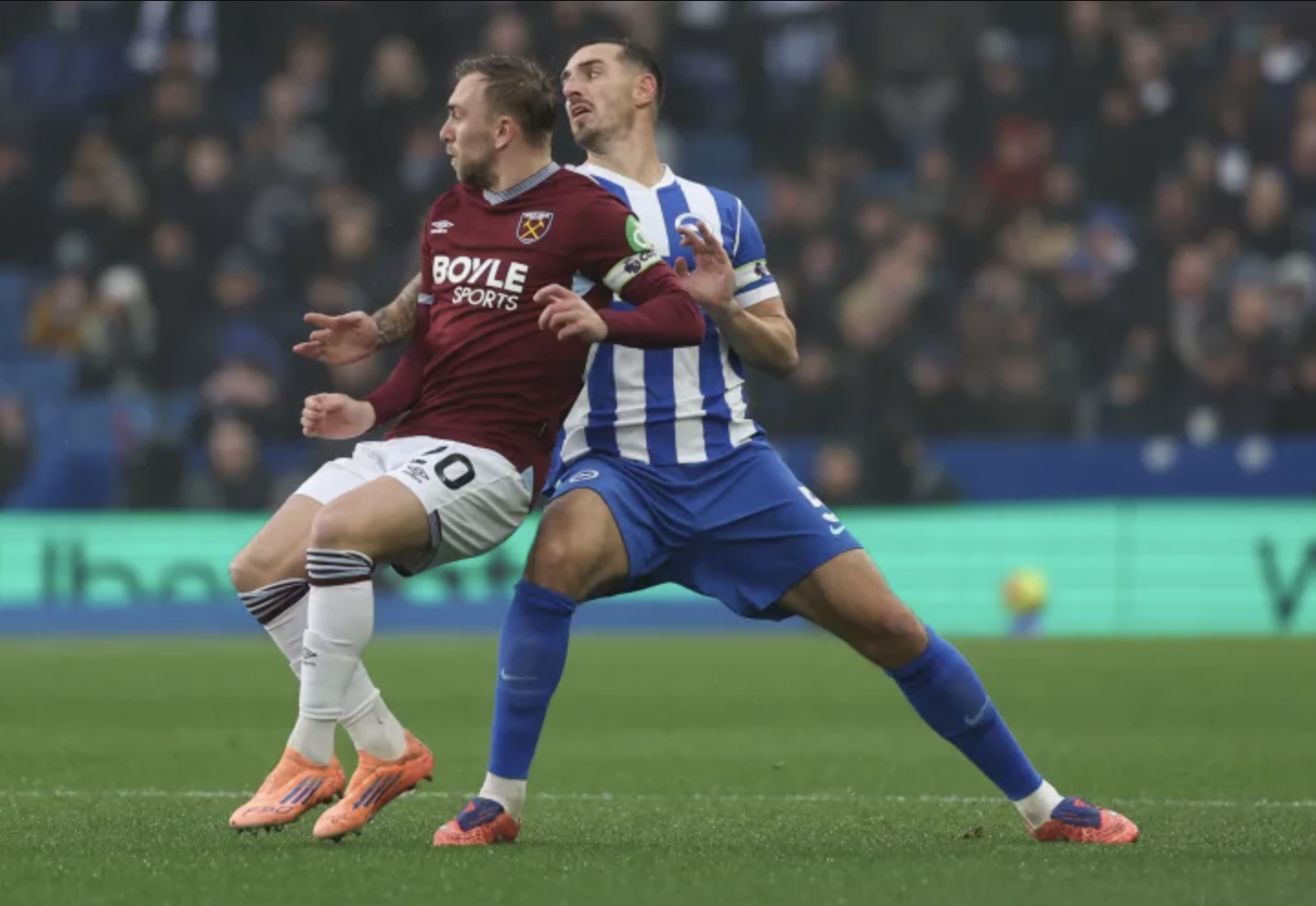 Ngoại hạng Anh: Crystal Palace v&agrave;o Top 4, Man United về đ&acirc;u? - Ảnh 1.