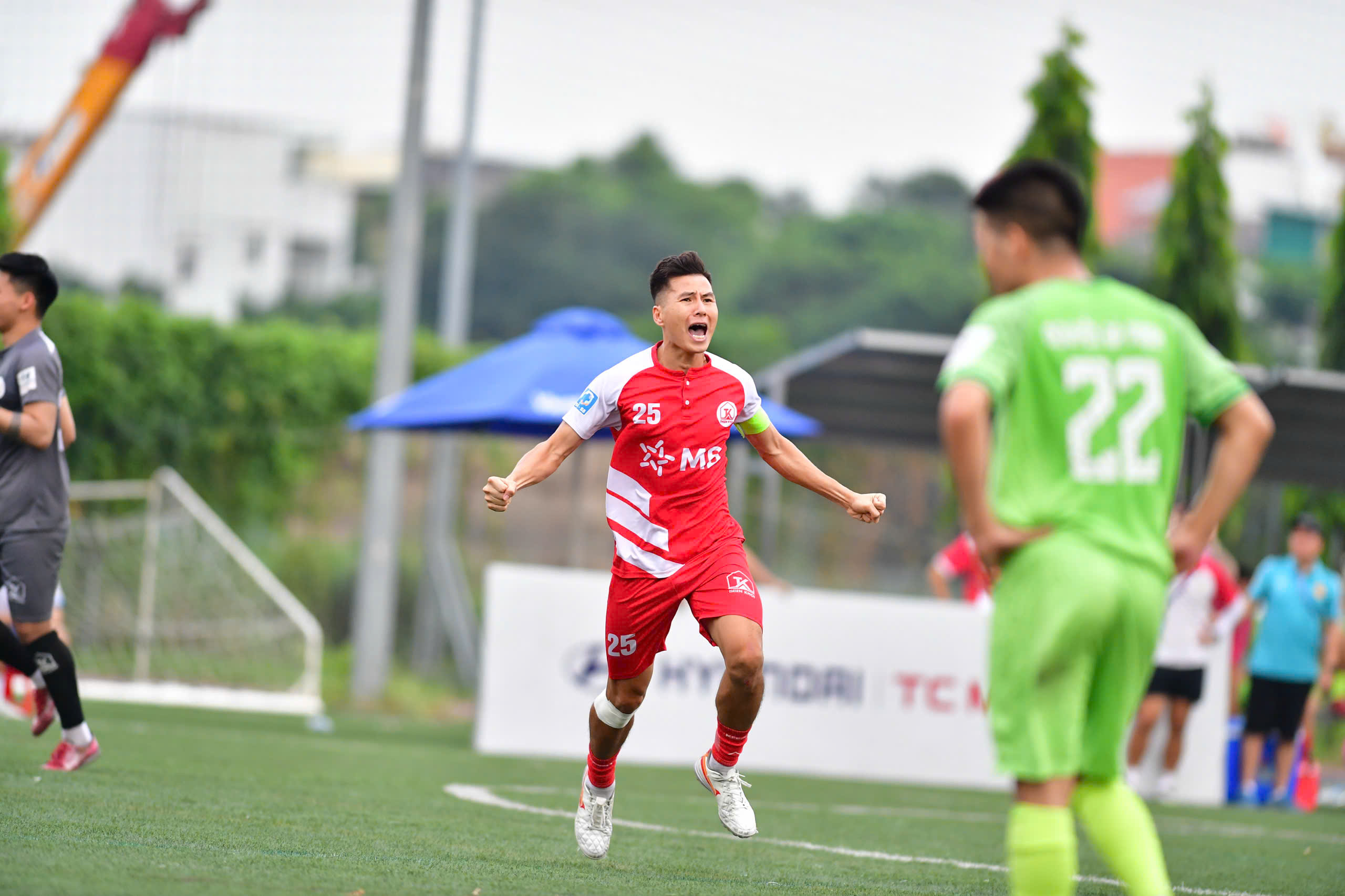 Thi&ecirc;n Kh&ocirc;i FC v&ocirc; địch C&uacute;p b&oacute;ng đ&aacute; 7 người Quốc gia 2025 - Ảnh 1.