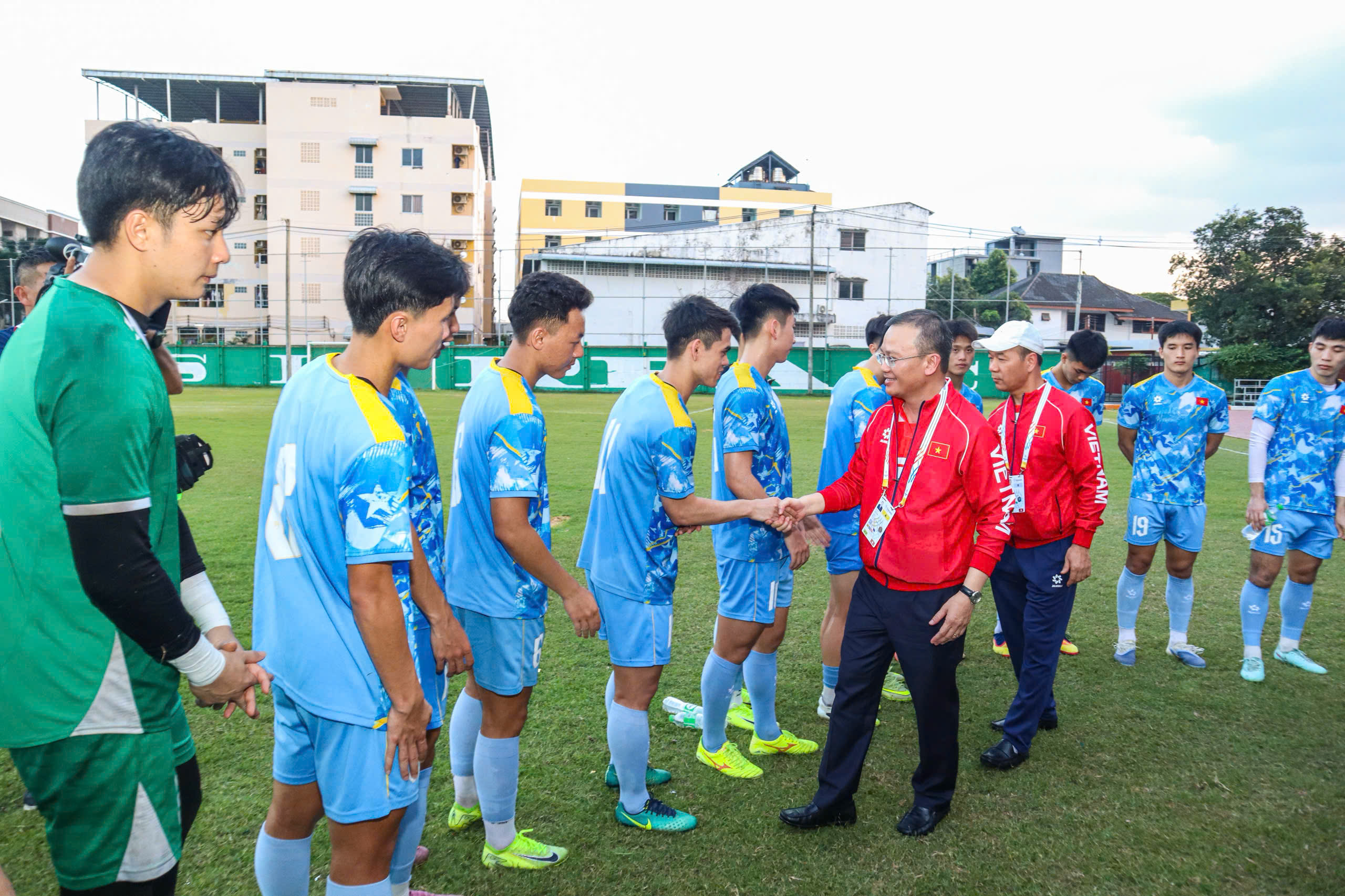 U22 Việt Nam được tiếp động lực trước màn chạm trán U22 Malaysia - Ảnh 6.