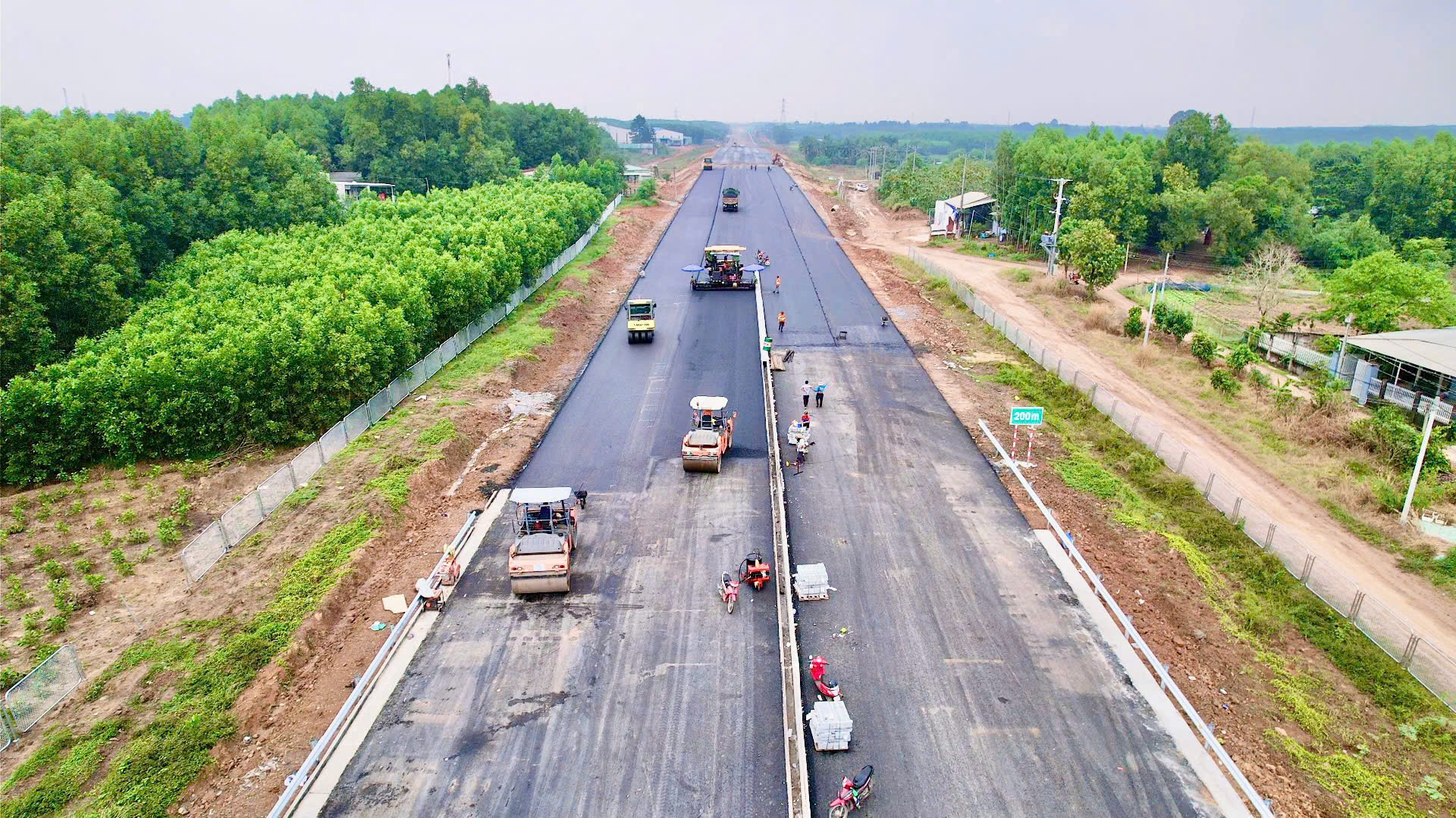 Gấp r&uacute;t giải ng&acirc;n vốn đầu tư c&ocirc;ng - Ảnh 1.