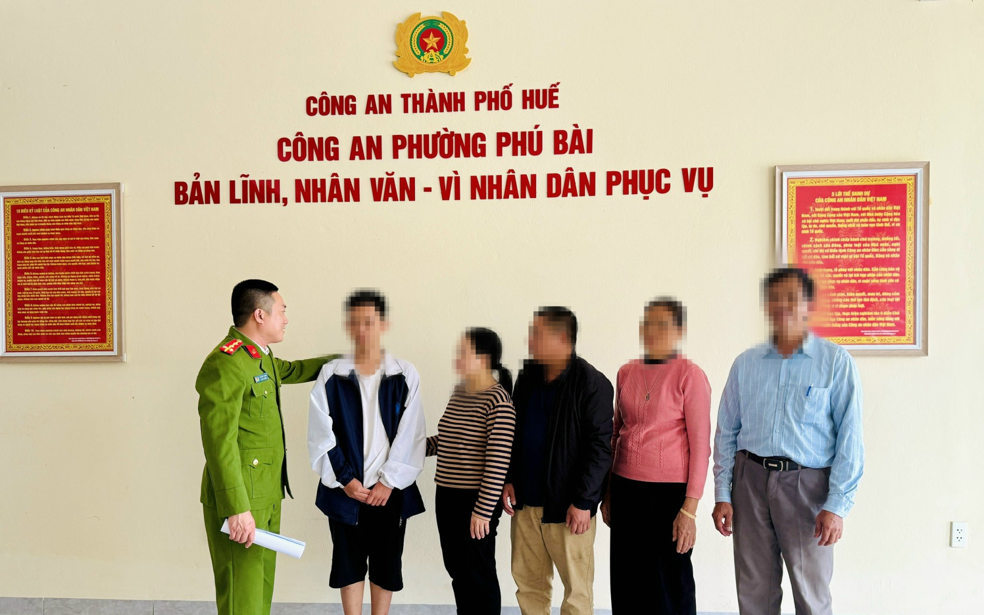 Hé lộ lý do những kẻ "bắt cóc online" ép nữ sinh Thái Nguyên phiêu bạt đến Huế