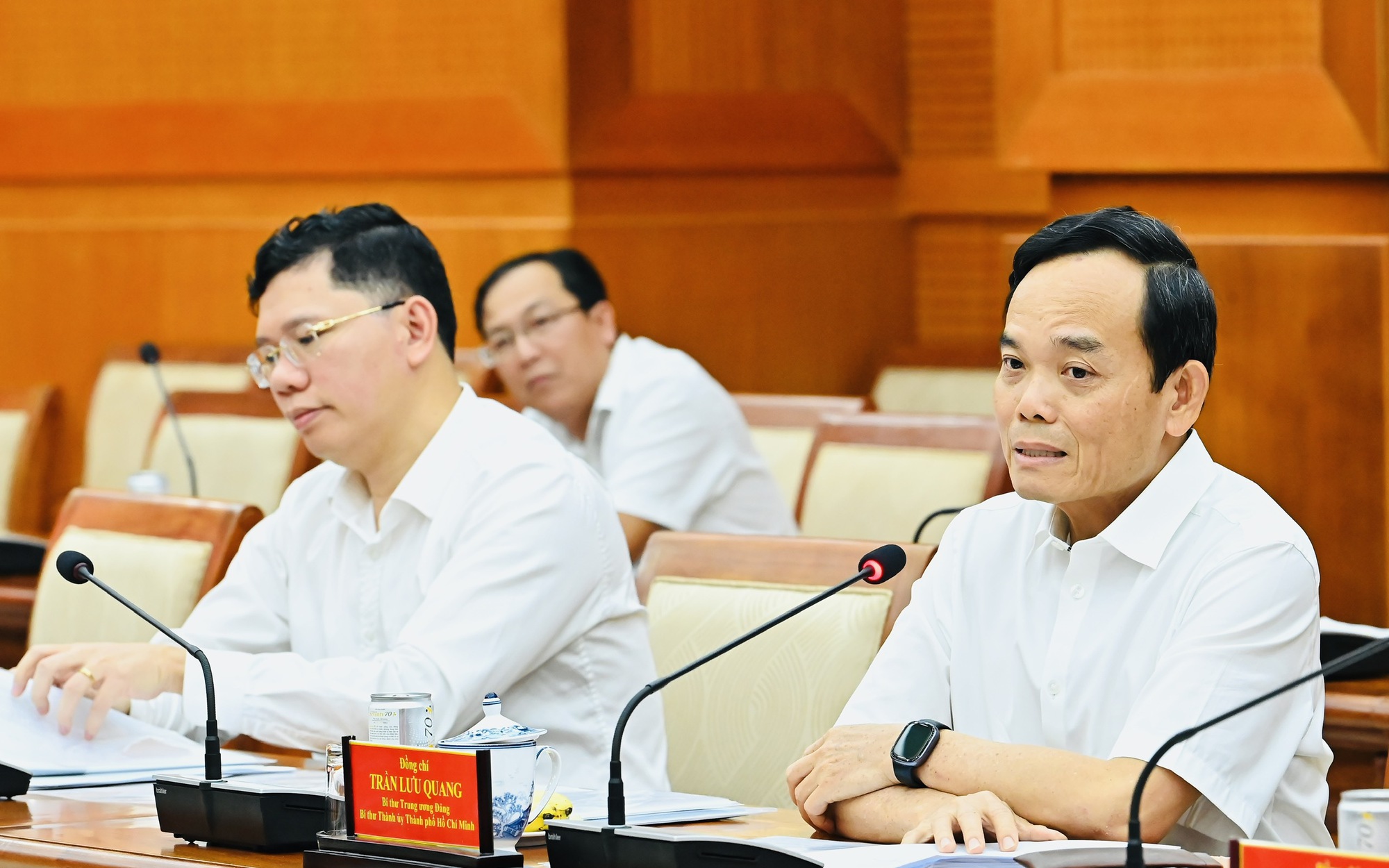 Bí thư Thành ủy TPHCM chủ trì cuộc họp thúc đẩy giải ngân vốn đầu tư công