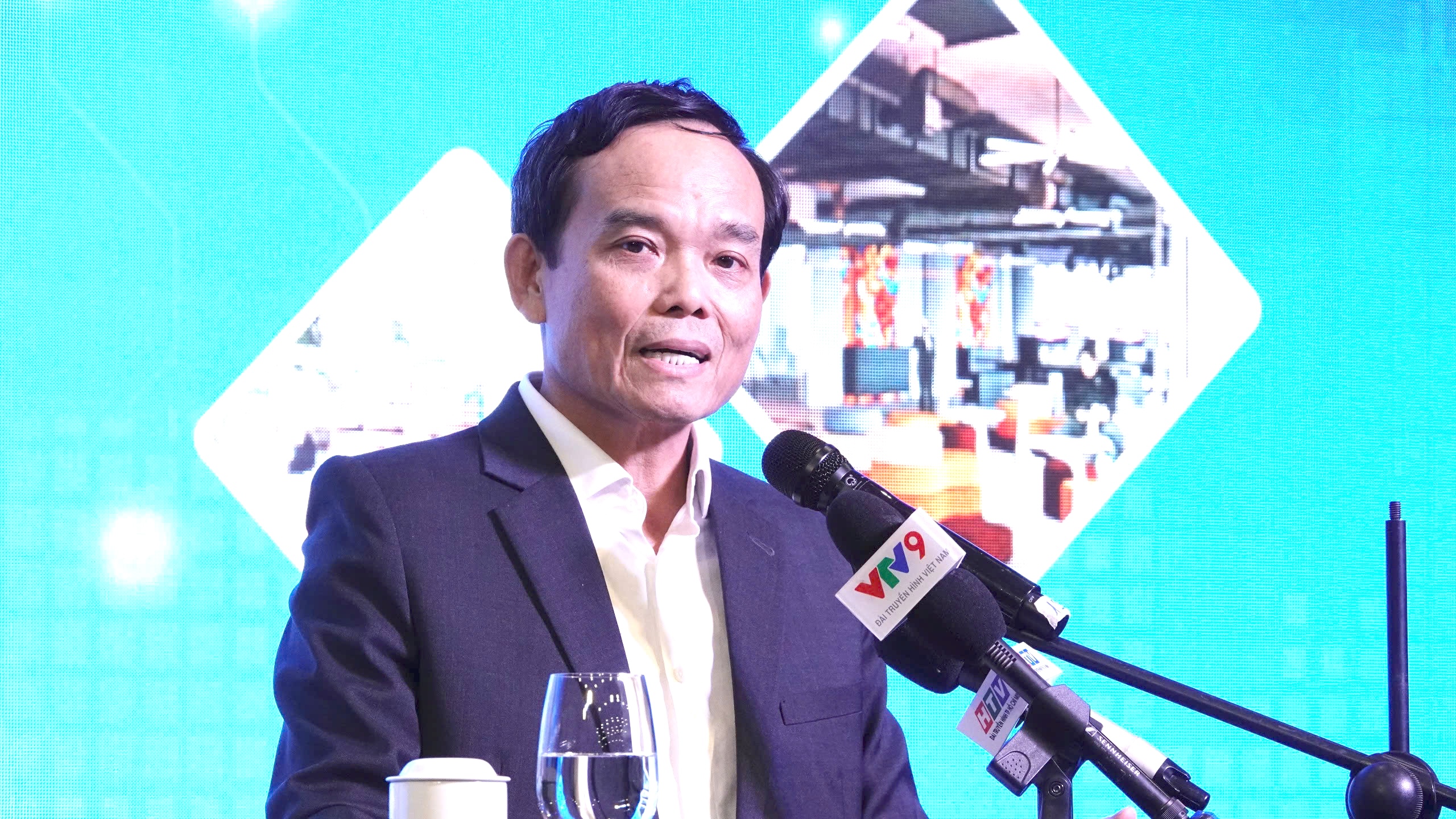 B&iacute; thư Trần Lưu Quang: TPHCM sẽ hỗ trợ thuế để k&ecirc;u gọi quỹ đầu tư mạo hiểm - Ảnh 3.