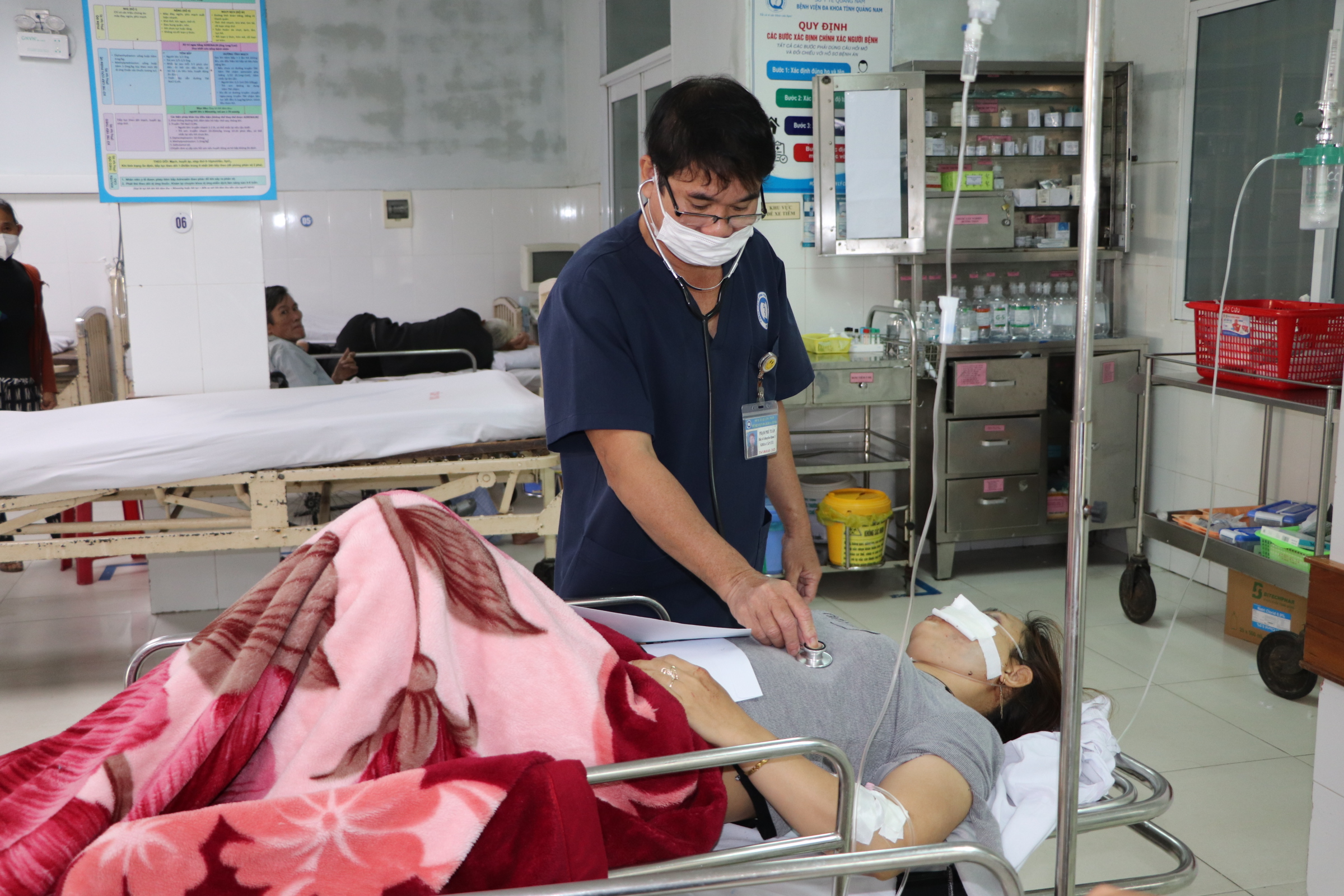 Tai nạn giao th&ocirc;ng Đ&agrave; Nẵng: 13 Người thương vong trong gia đ&igrave;nh sau đ&aacute;m cưới - Ảnh 6.