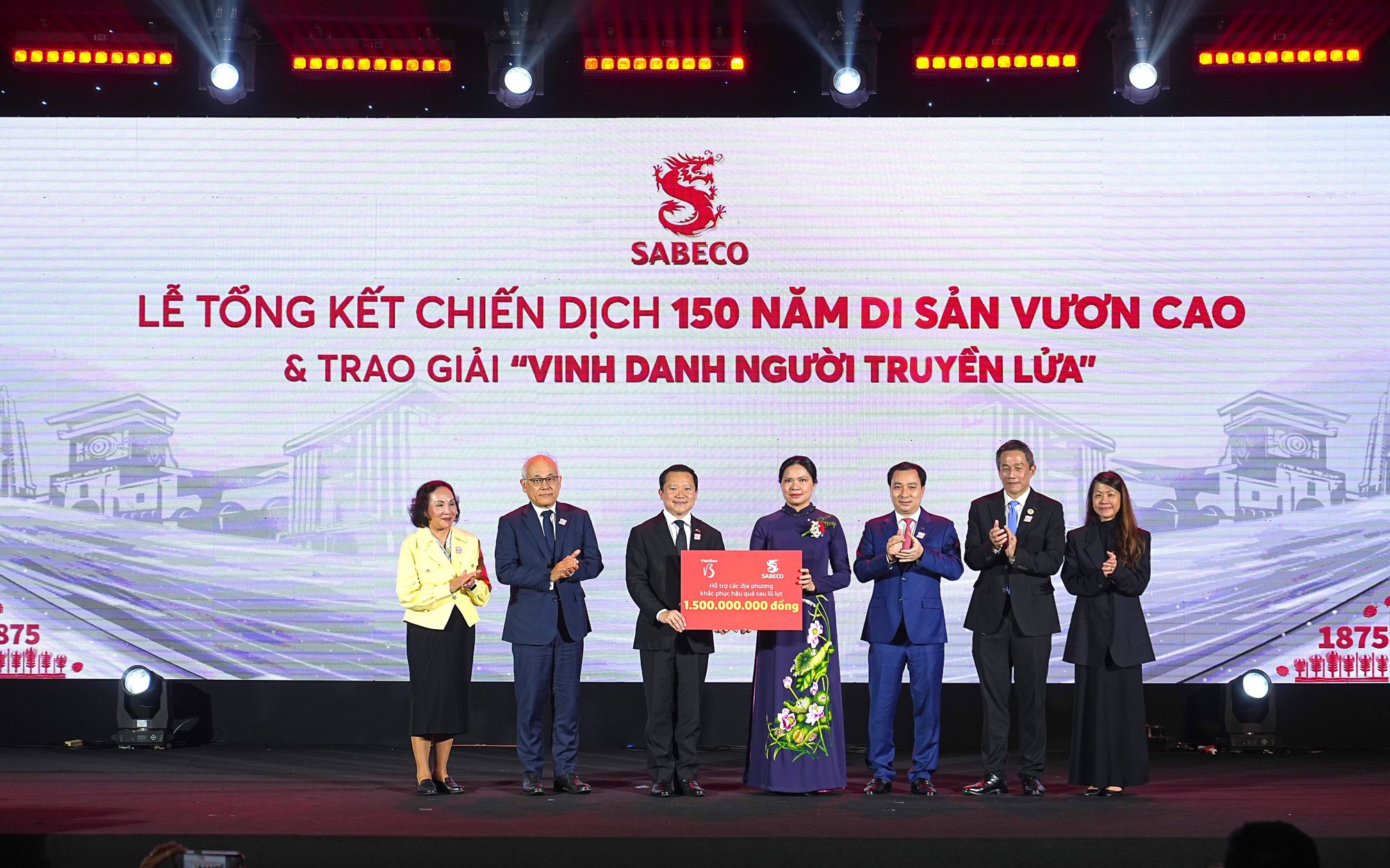 Công bố 15 “Người truyền lửa”, khép lại chiến dịch “150 năm Di sản vươn cao”