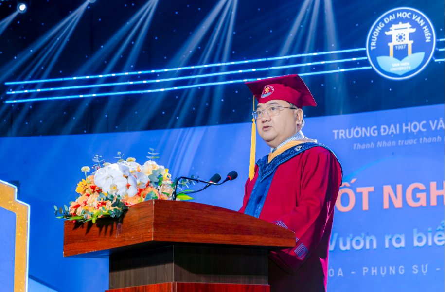 Trường Đại học Văn Hiến kết nối hơn 4.000 vị trí việc làm cho tân khoa ngay tại Lễ Tốt nghiệp 2025 - Ảnh 5.