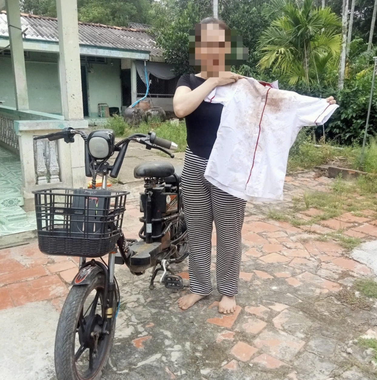 Vụ nữ sinh tử vong ở Vĩnh Long: Gia đ&igrave;nh được chỉ định nơi gi&aacute;m định t&acirc;m thần cho t&agrave;i xế hay kh&ocirc;ng? - Ảnh 1.