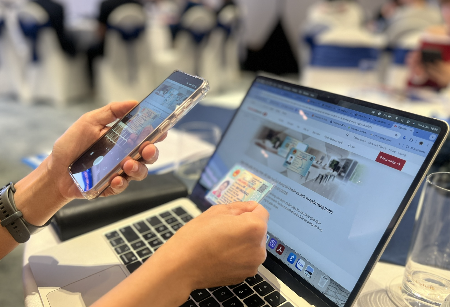 Tr&aacute;nh gi&aacute;n đoạn giao dịch ng&acirc;n h&agrave;ng từ 2026 bằng c&aacute;ch cập nhật th&ocirc;ng tin c&aacute; nh&acirc;n - Ảnh 2.